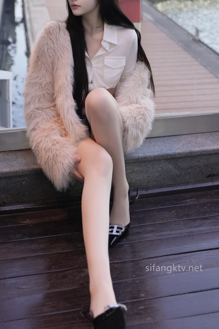 龙雪儿内购私拍全漏摄影 | 大尺度写真