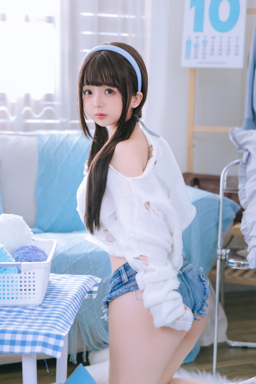 Hinajiao 奶娇日常 Photo Set