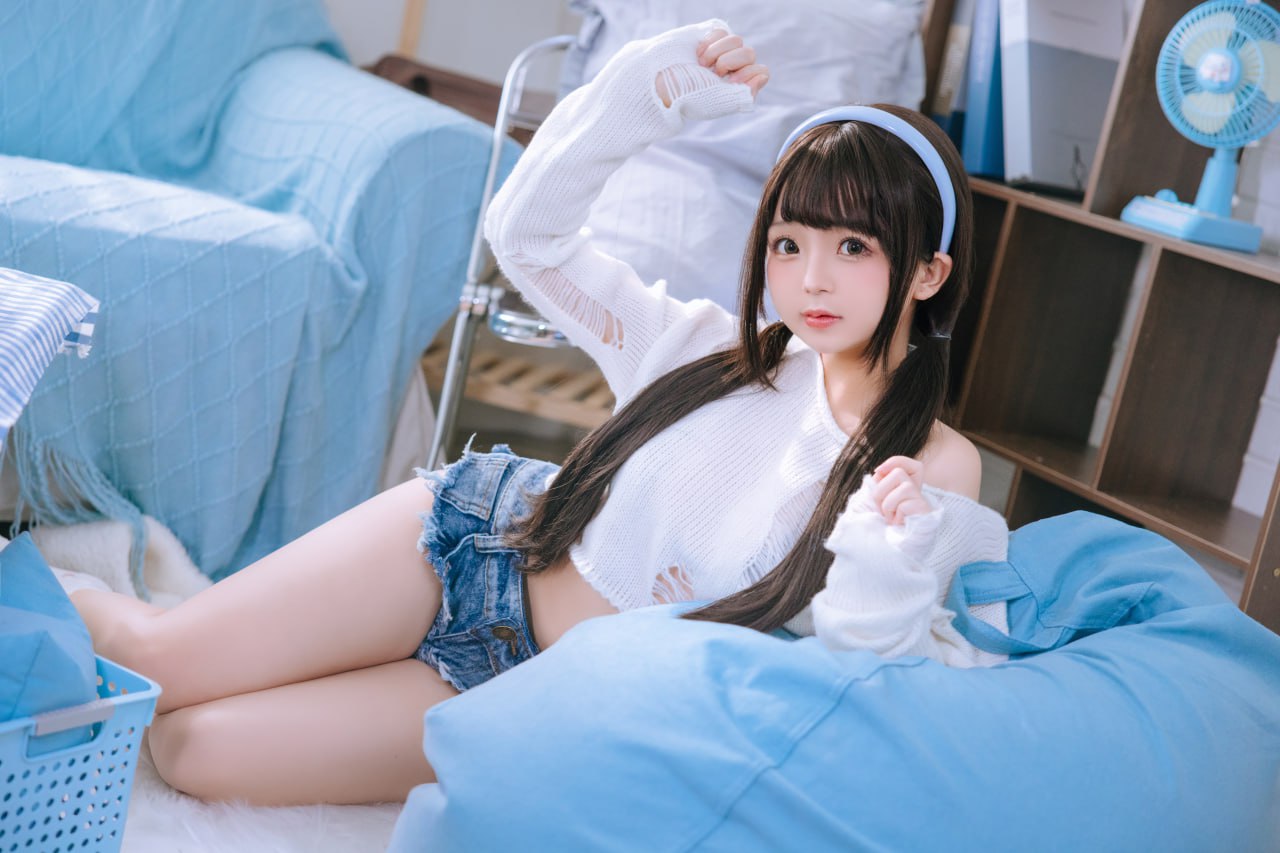 Hinajiao 奶娇日常 Photo Set
