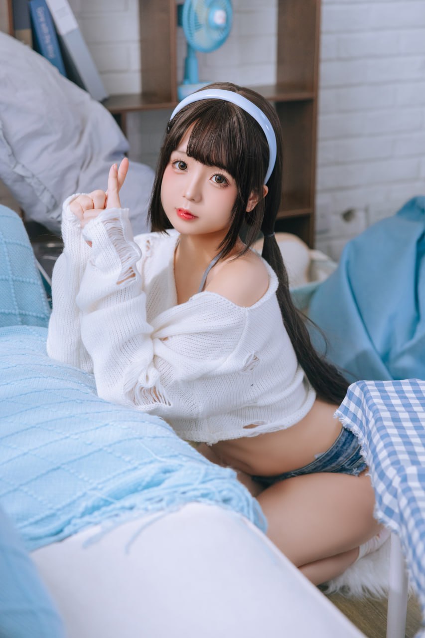 Hinajiao 奶娇日常 Photo Set