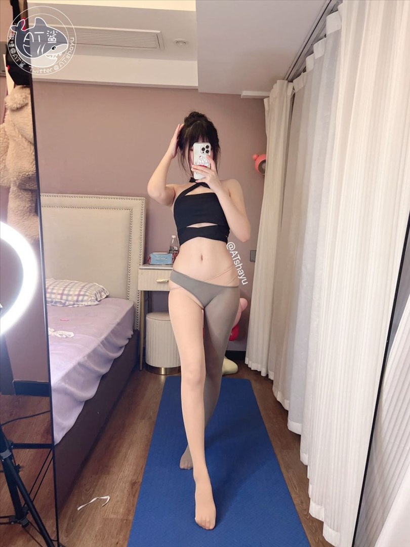 AT鲨 - 瑟瑟瑜伽 52P