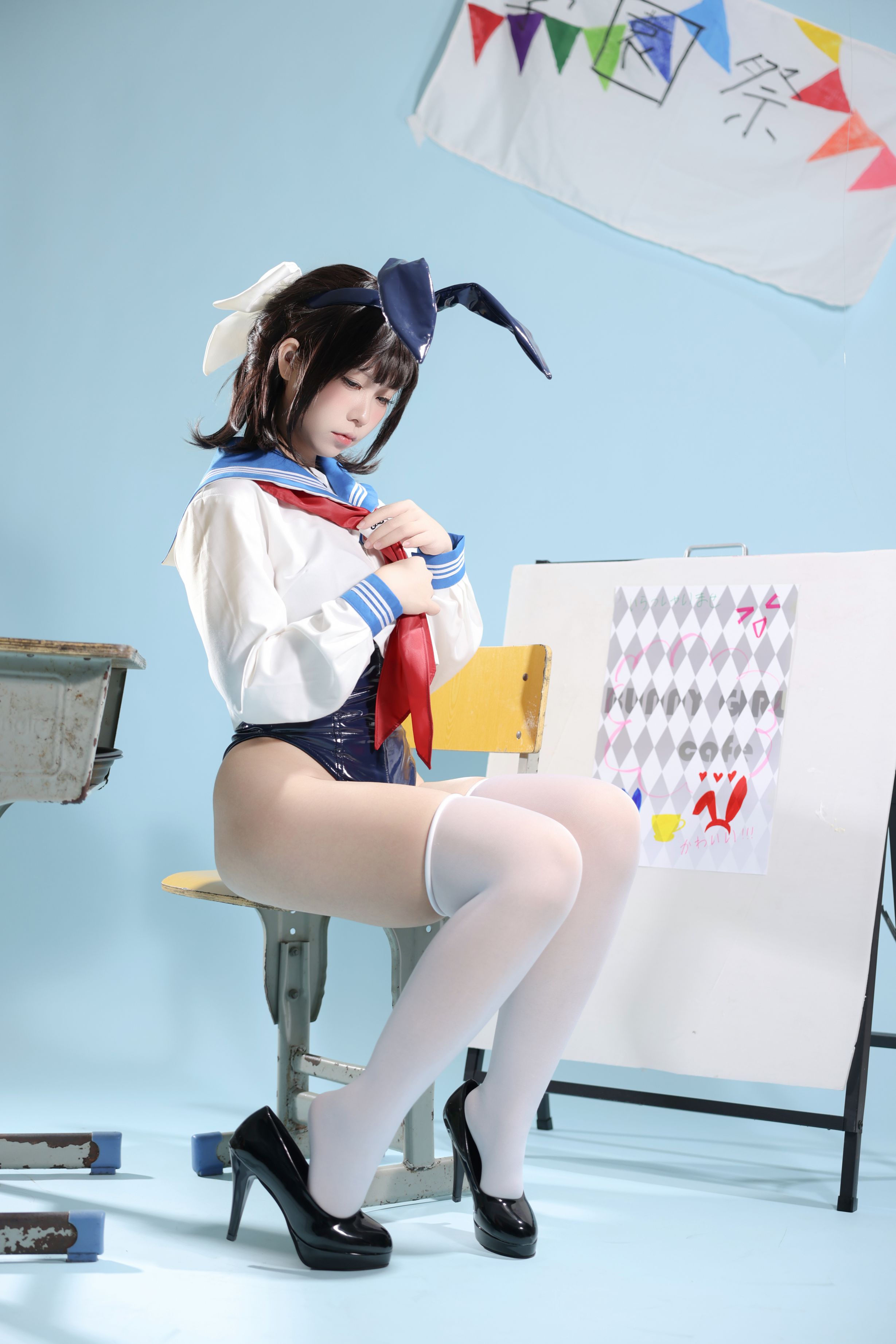 G44は傷つかない - セーラー服バニーガールカフェ 27P