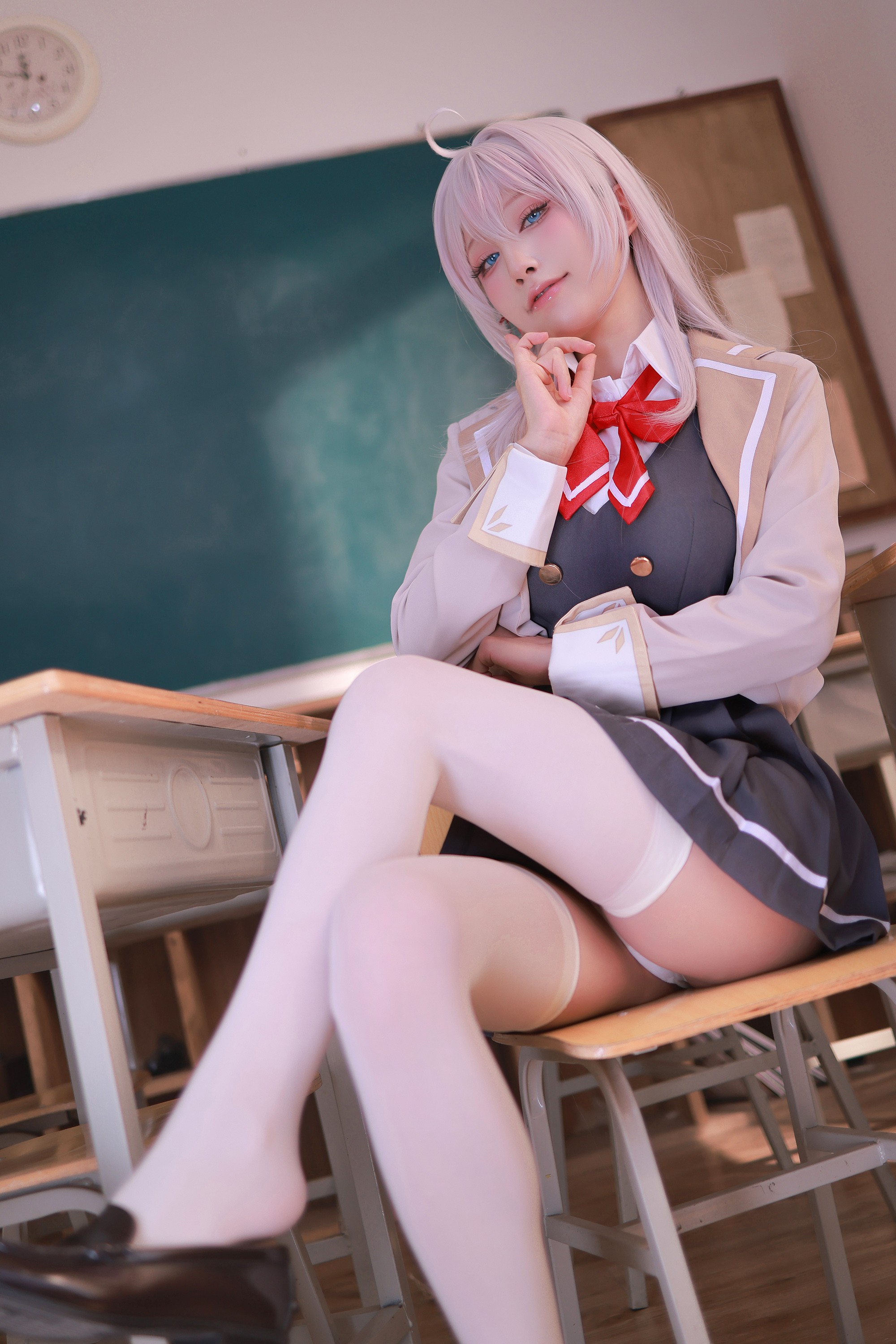 Bo anh cosplay lop hoc Mizumiao Aqua Alya Classmate