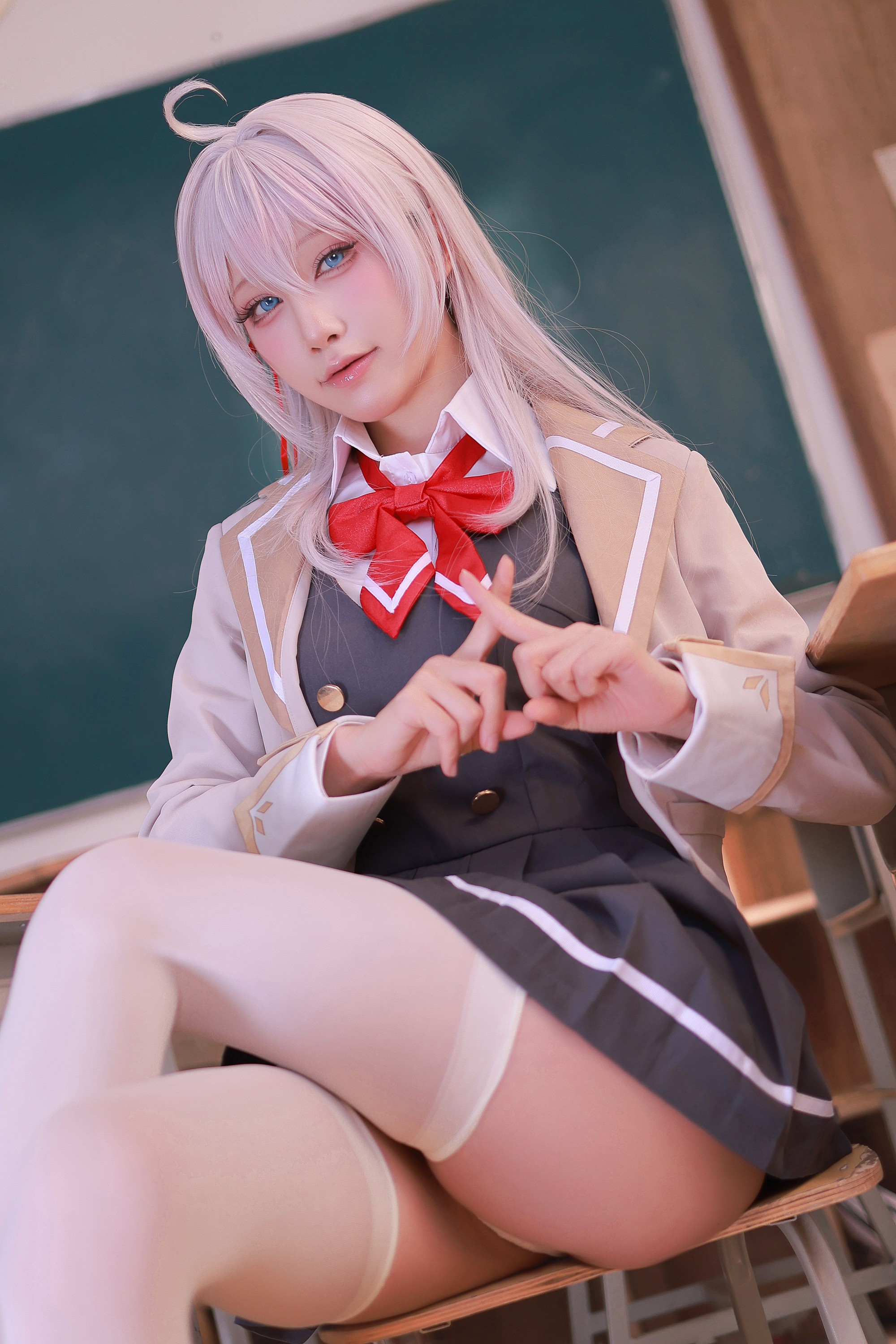 Bo anh cosplay lop hoc Mizumiao Aqua Alya Classmate