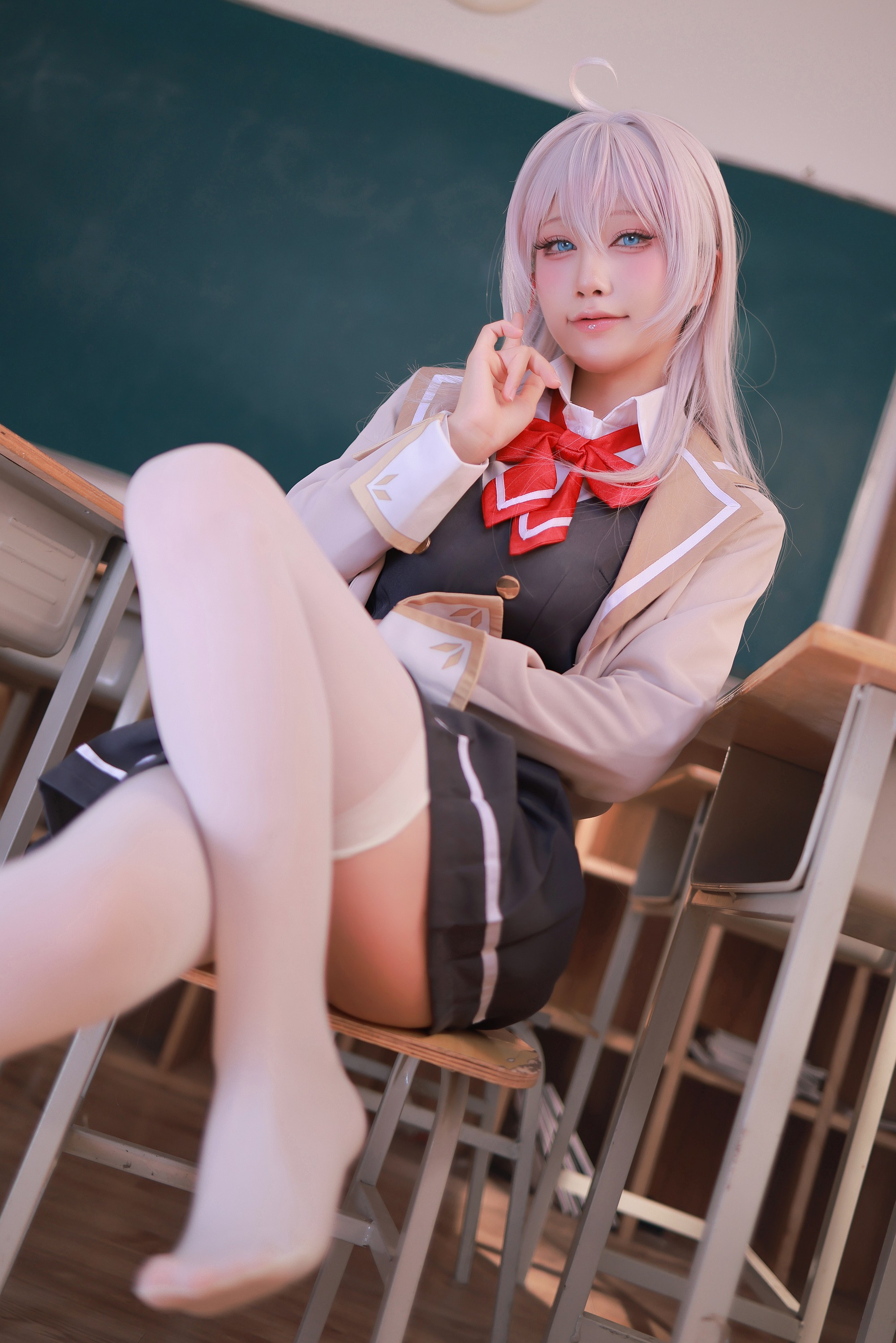 Bo anh cosplay lop hoc Mizumiao Aqua Alya Classmate