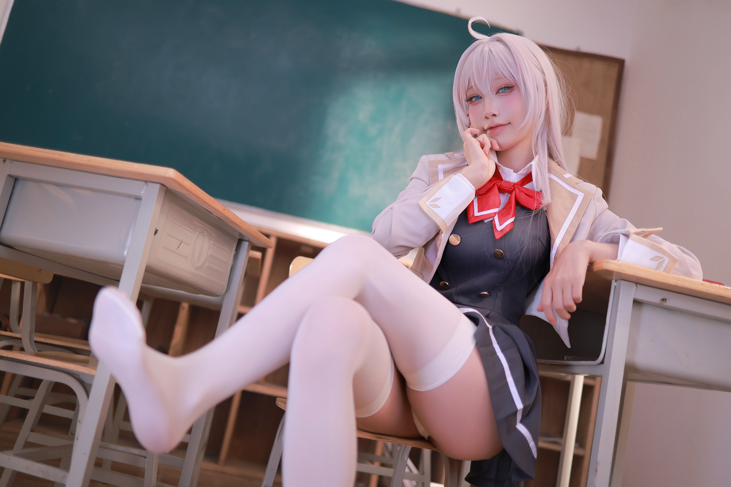 Bo anh cosplay lop hoc Mizumiao Aqua Alya Classmate