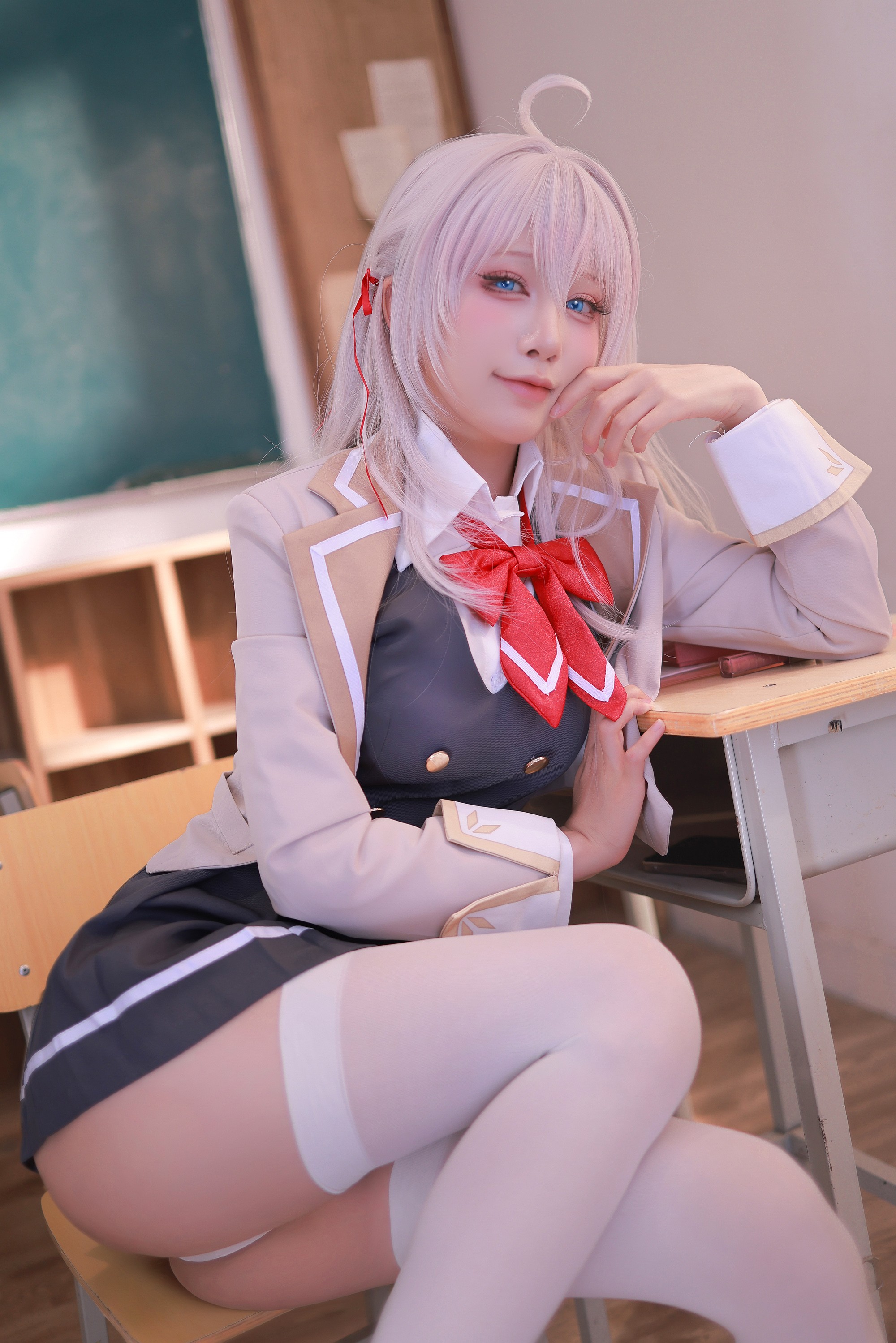 Bo anh cosplay lop hoc Mizumiao Aqua Alya Classmate