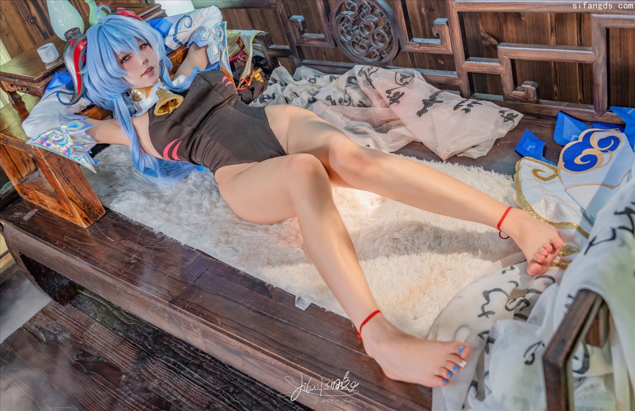 Bite a bunny girl - Xunxun Shouyue - Ganyu
