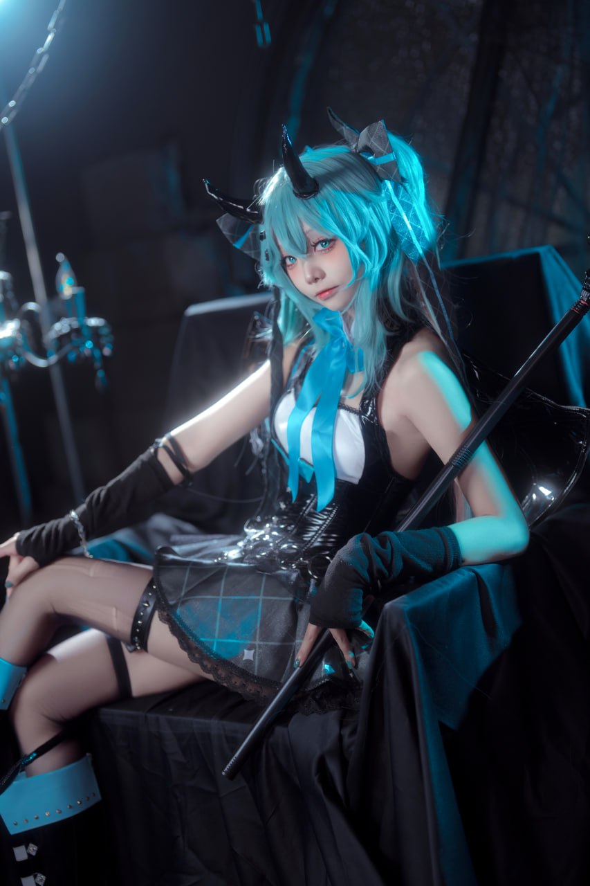 艾西aiwest - 初音小恶魔