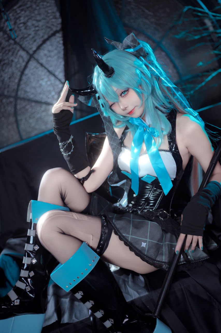 艾西aiwest - 初音小恶魔