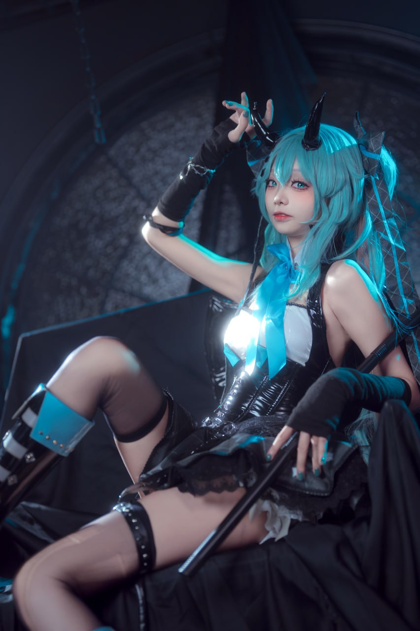 艾西aiwest - 初音小恶魔