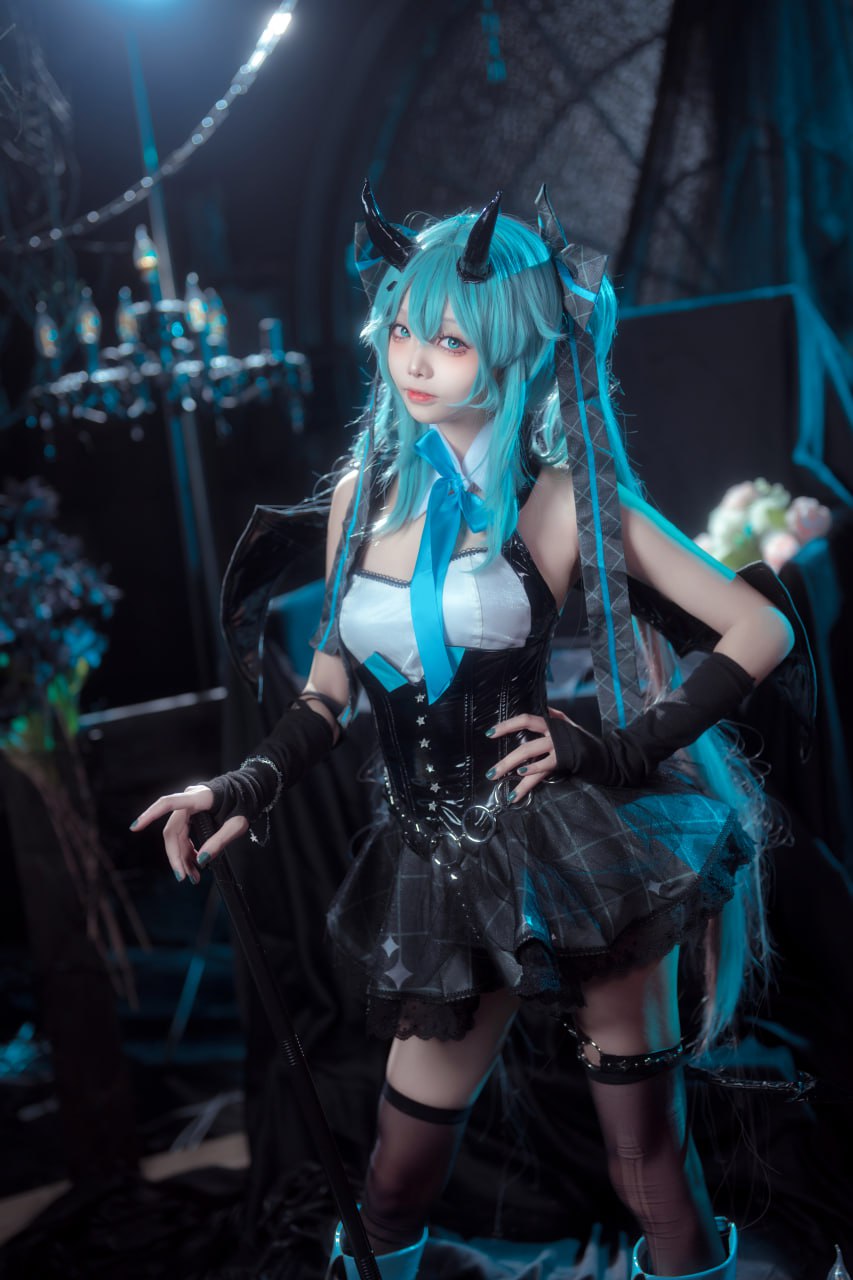 艾西aiwest - 初音小恶魔
