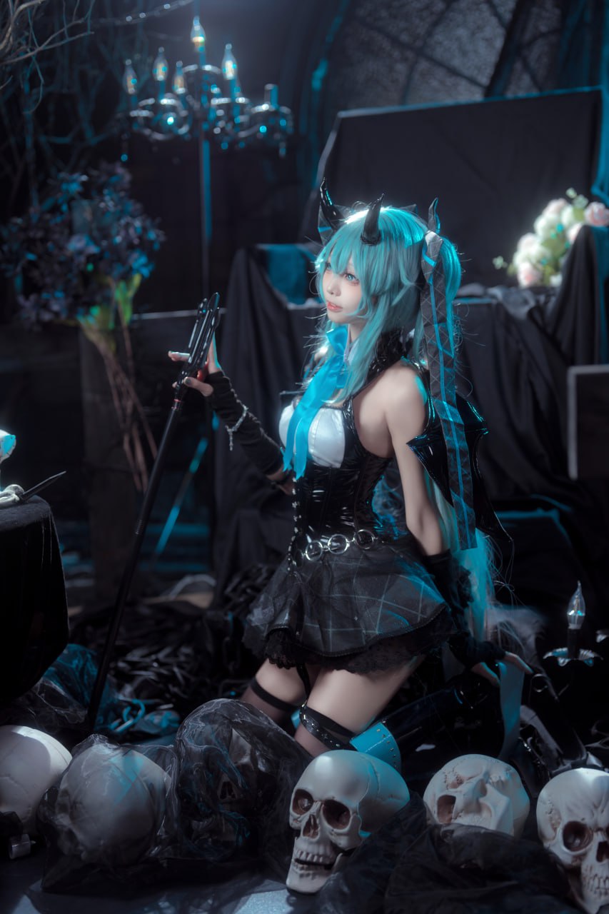 艾西aiwest - 初音小恶魔