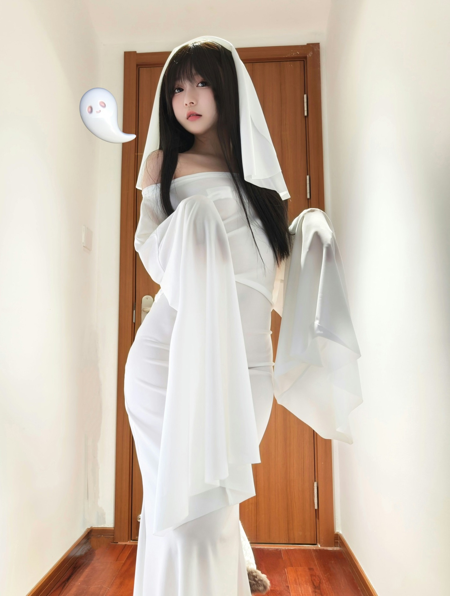 Mê Chi Đần Lý - Trang phục Halloween 40P