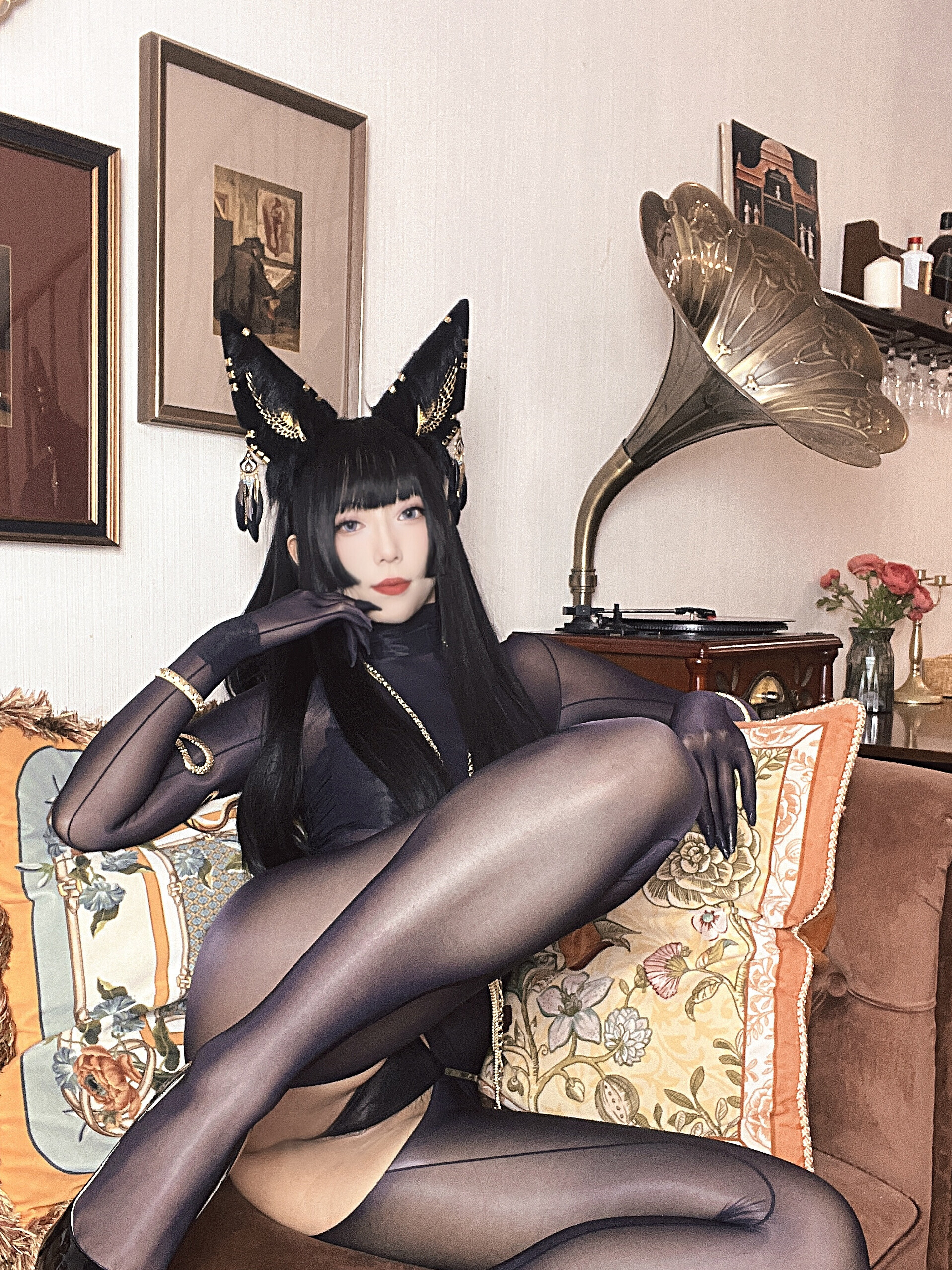 Money Lạnh Lạnh - Anubis