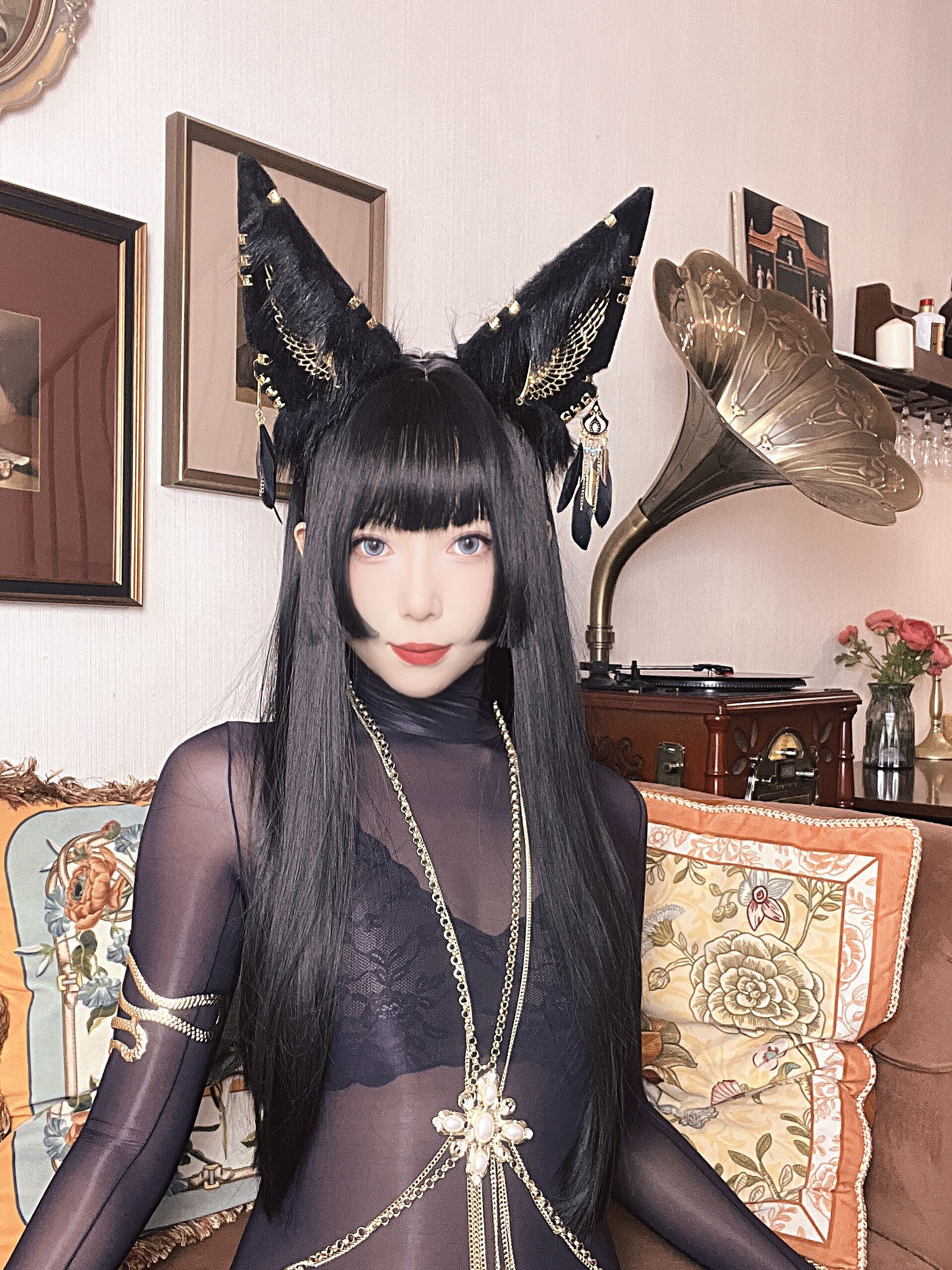 Money Lạnh Lạnh - Anubis