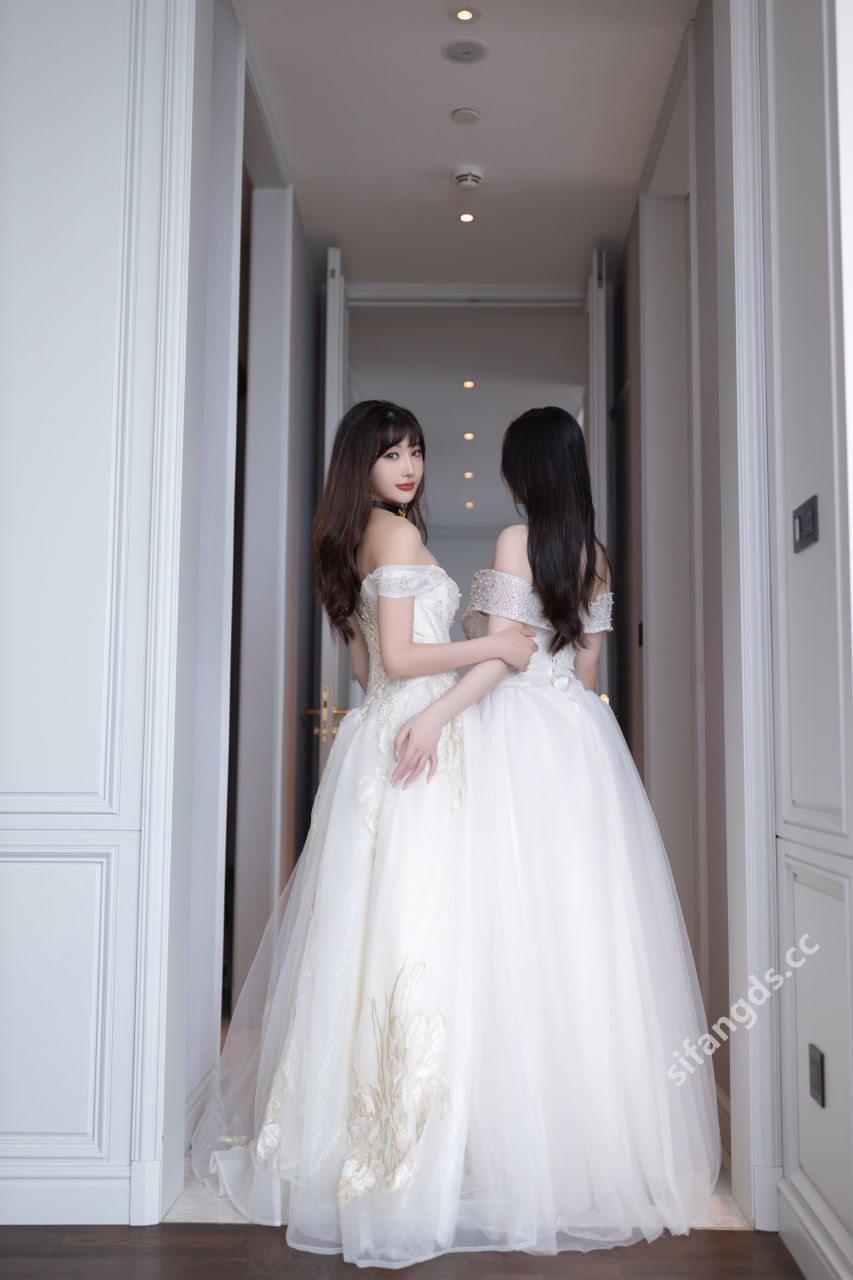 Is Xiao Dou Dou & Lu Xuan Xuan - Top-Quality Beauty, Contrast Under the Wedding Dress, 100P1V