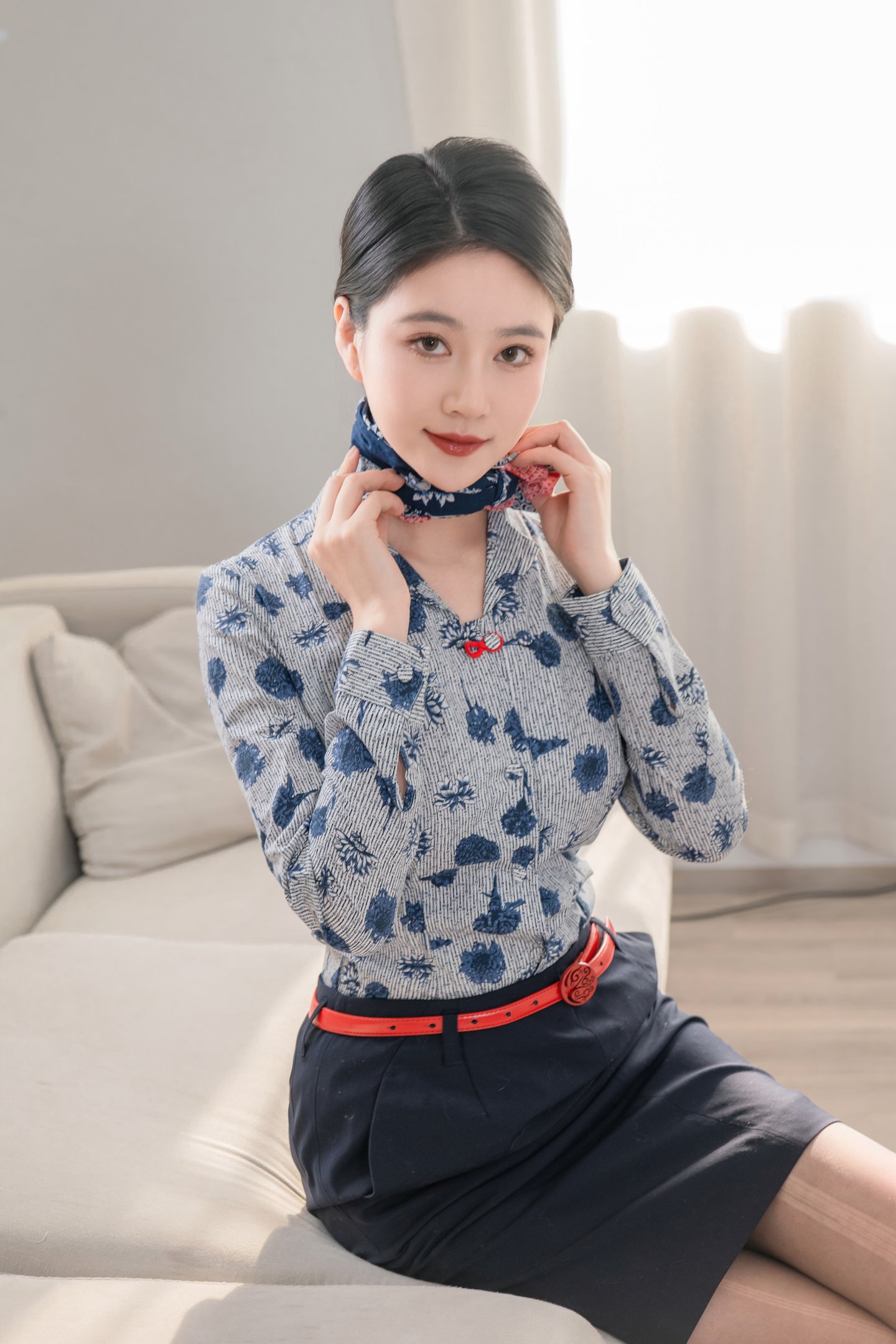 ปีต่อปี - แอร์โฮสเตส 2 84P