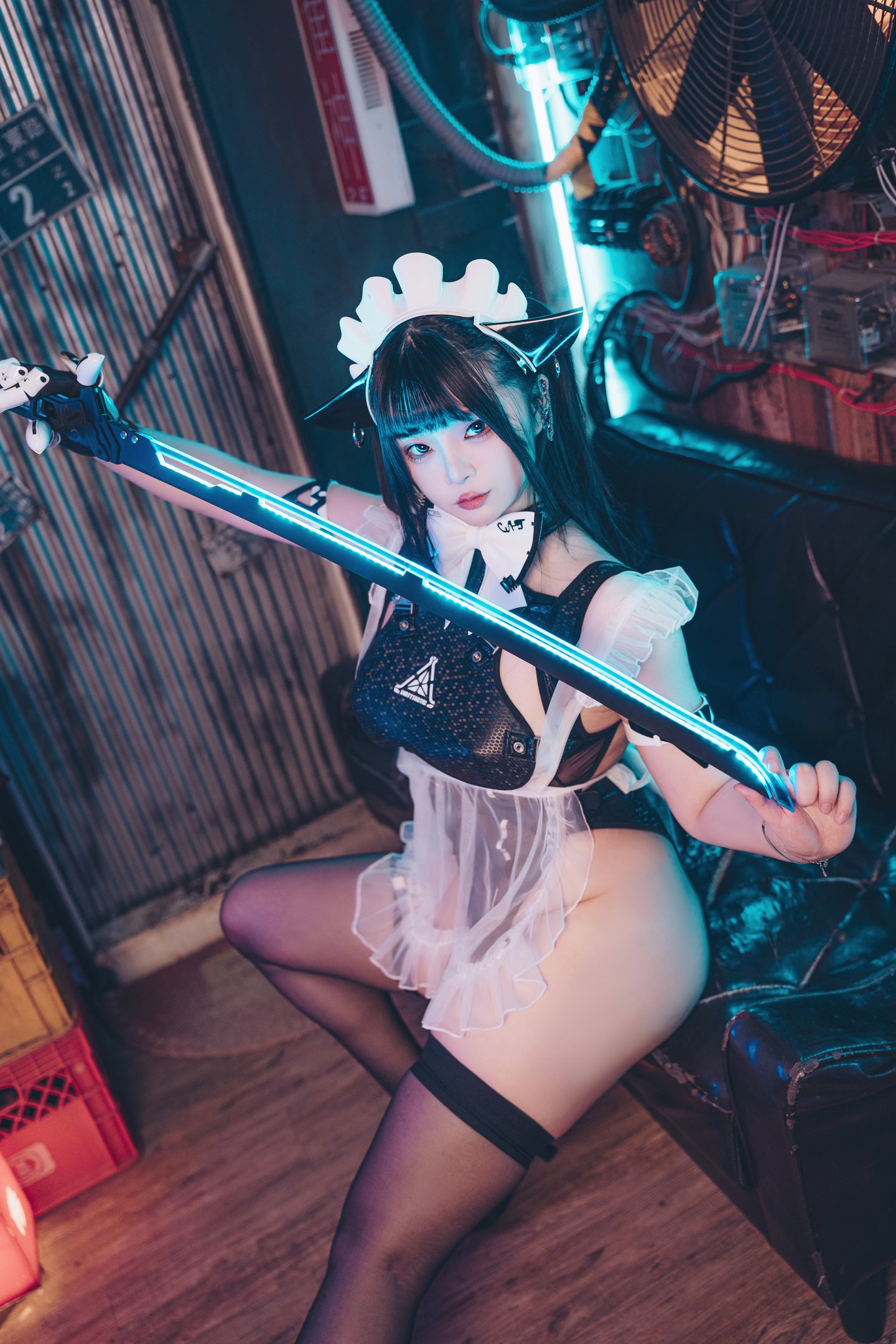 Lạc Lạc Raku - FutureTone