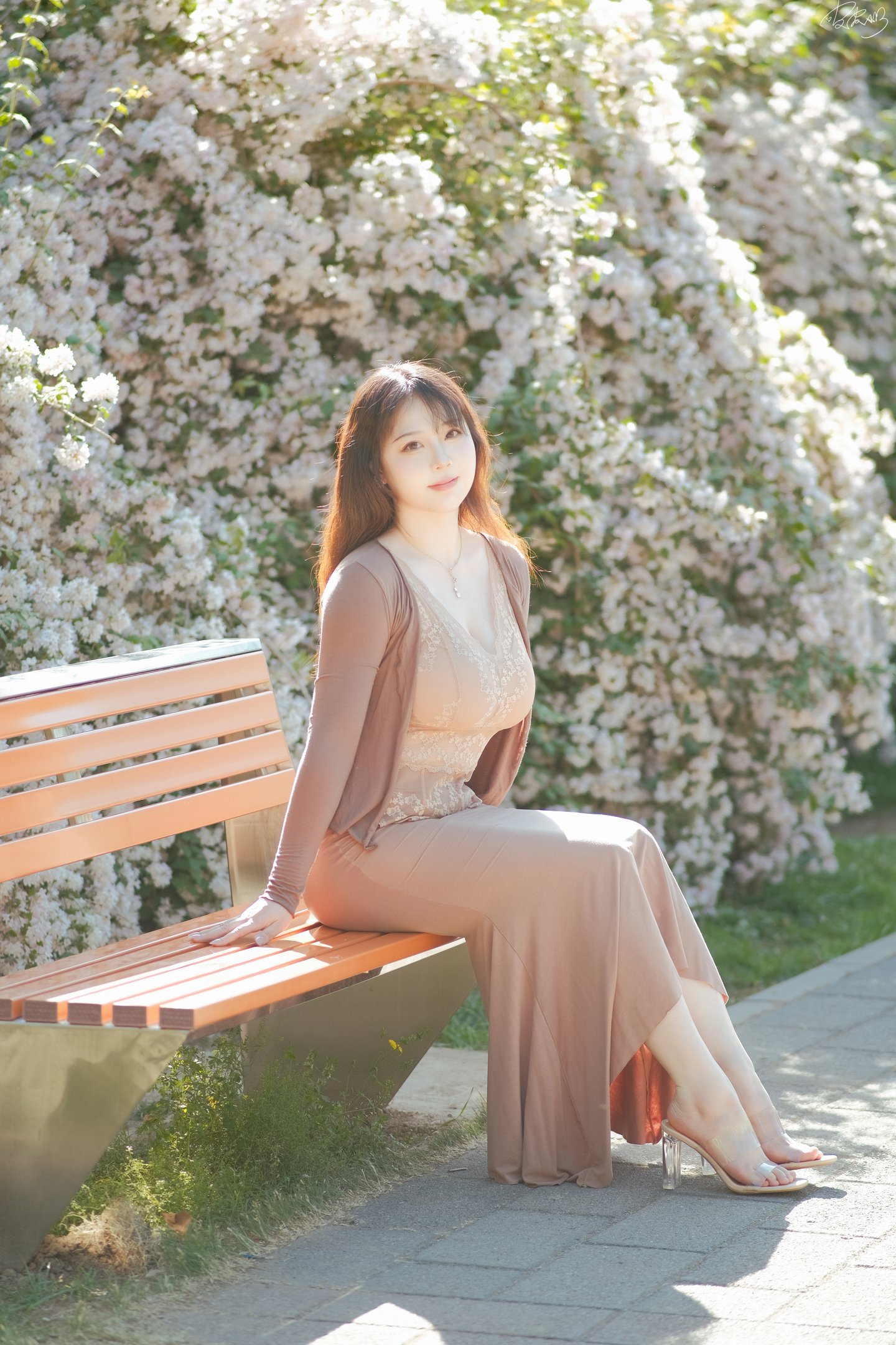 皮皮奶 - 猥实人妻 54P