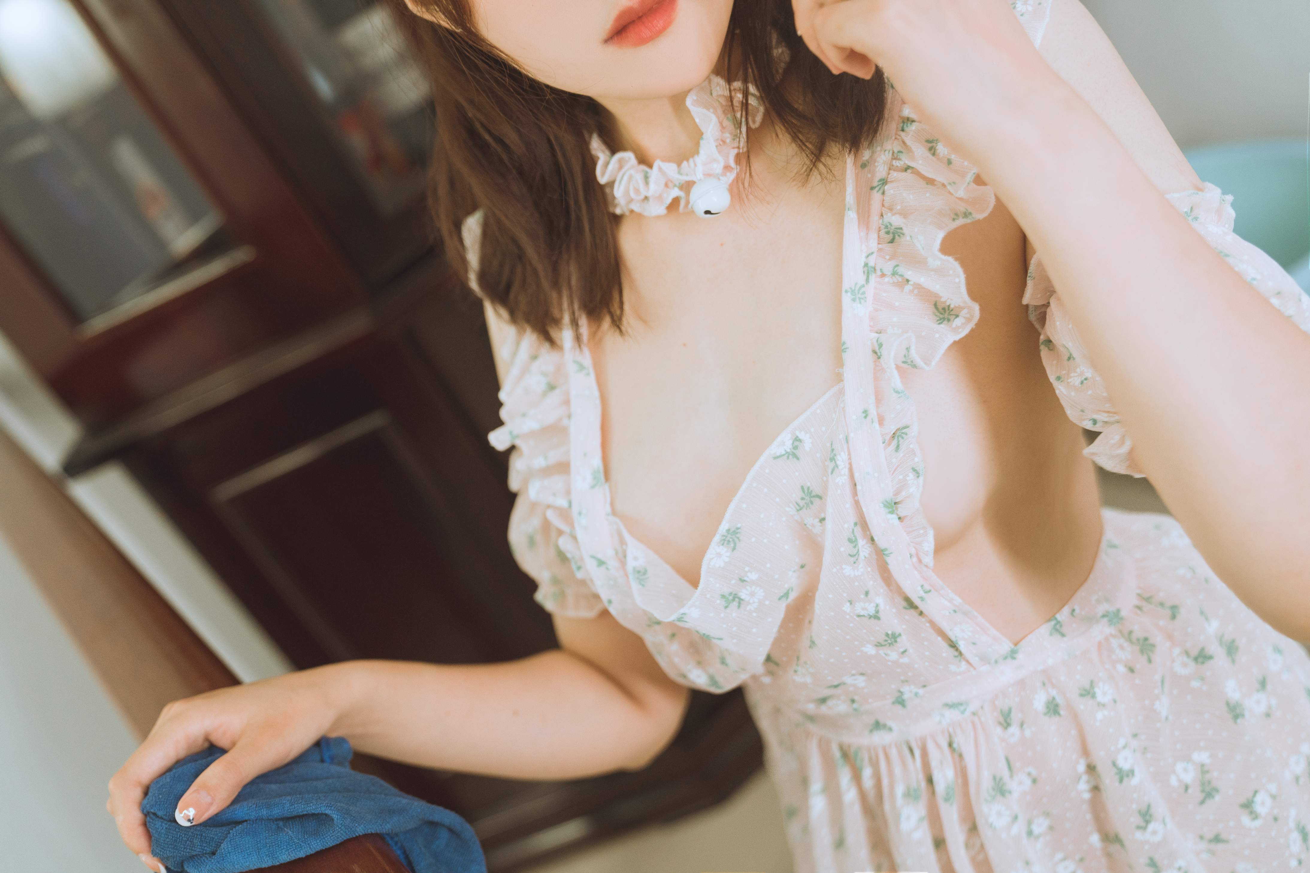 Natsuko - Tạp dề hoa 55P
