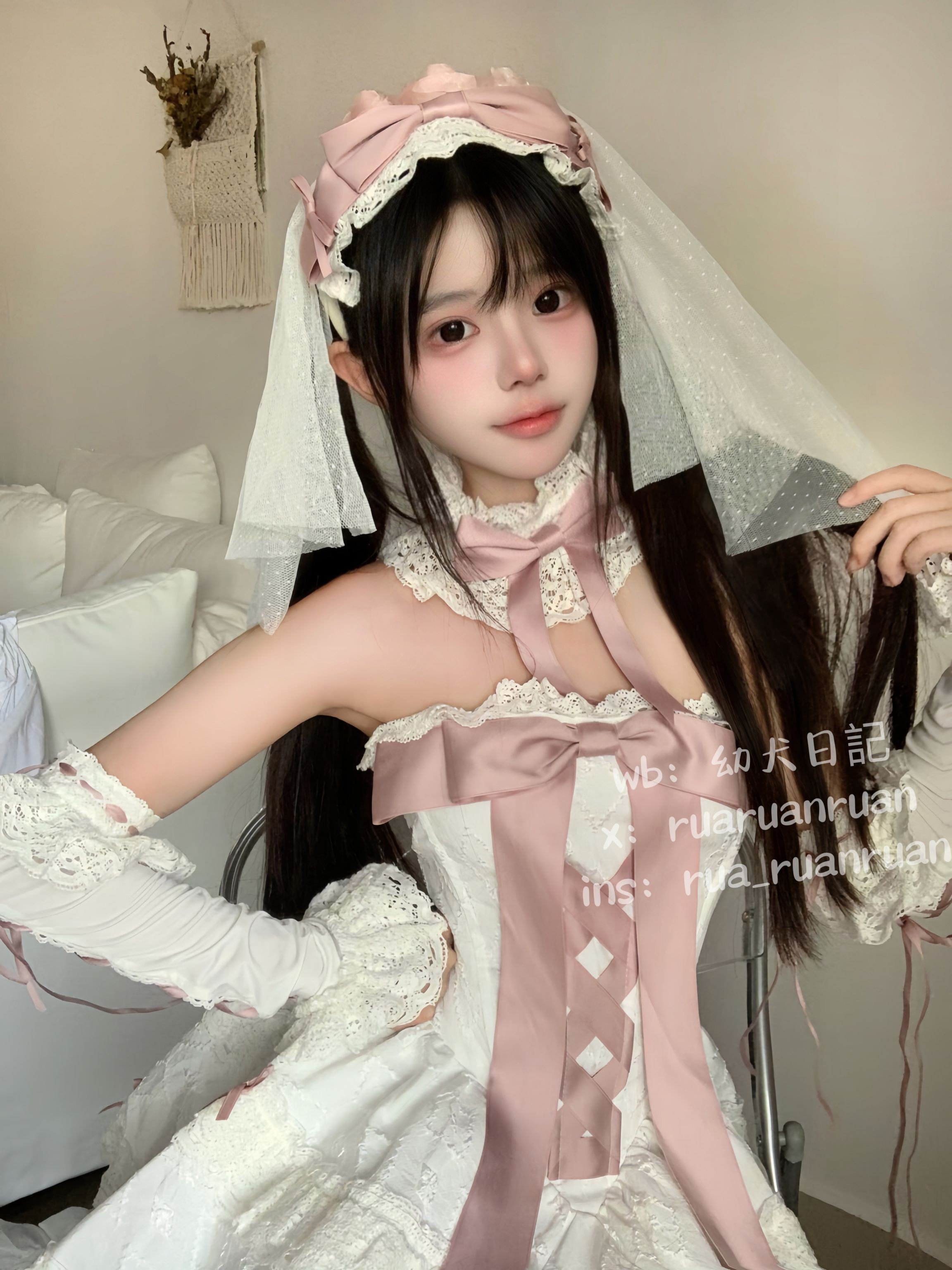 rua阮阮- 初恋缎带 18P