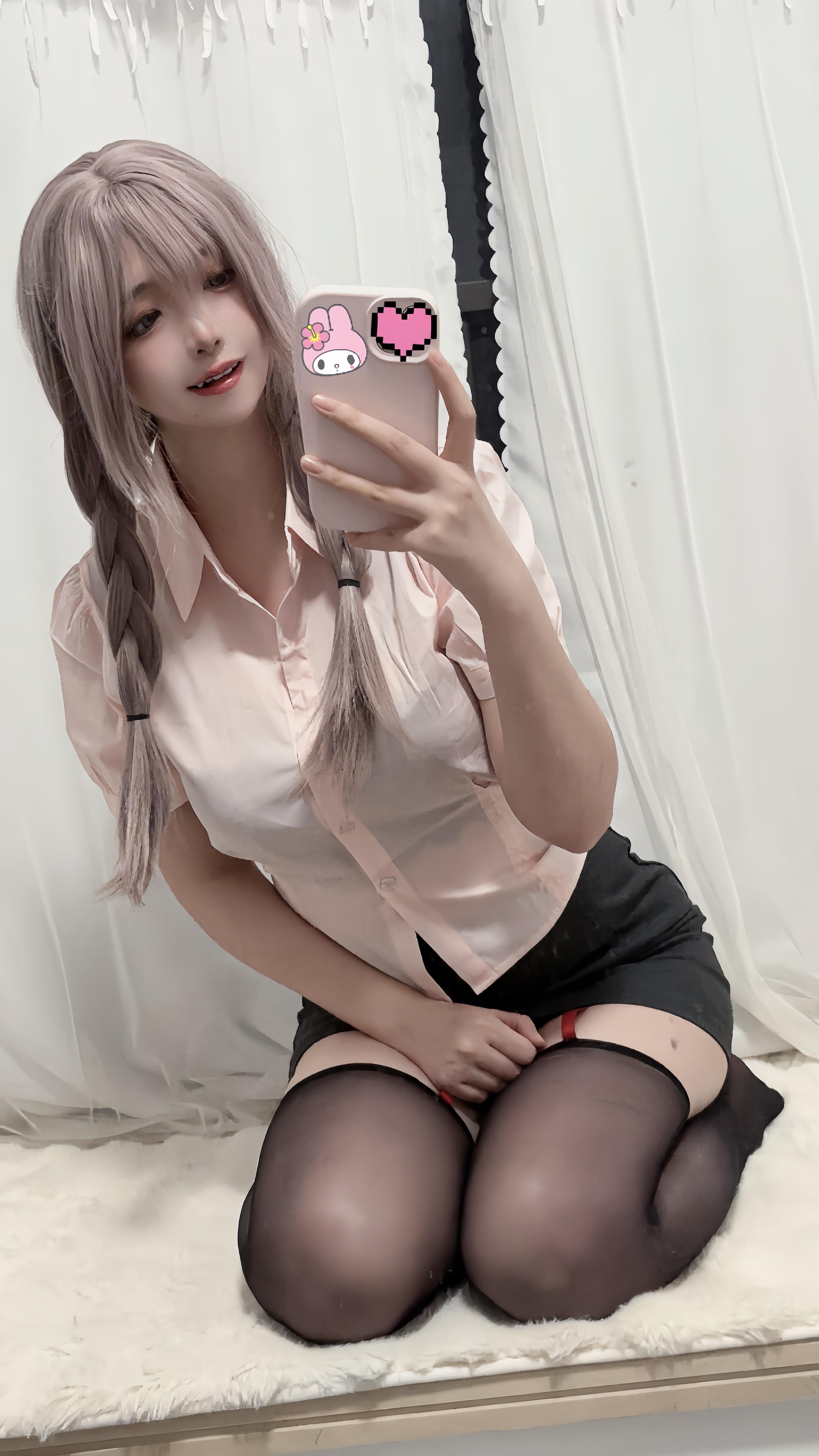 Crazy Cat ss Fantia Tháng 1 2024 Tất Đen 79P