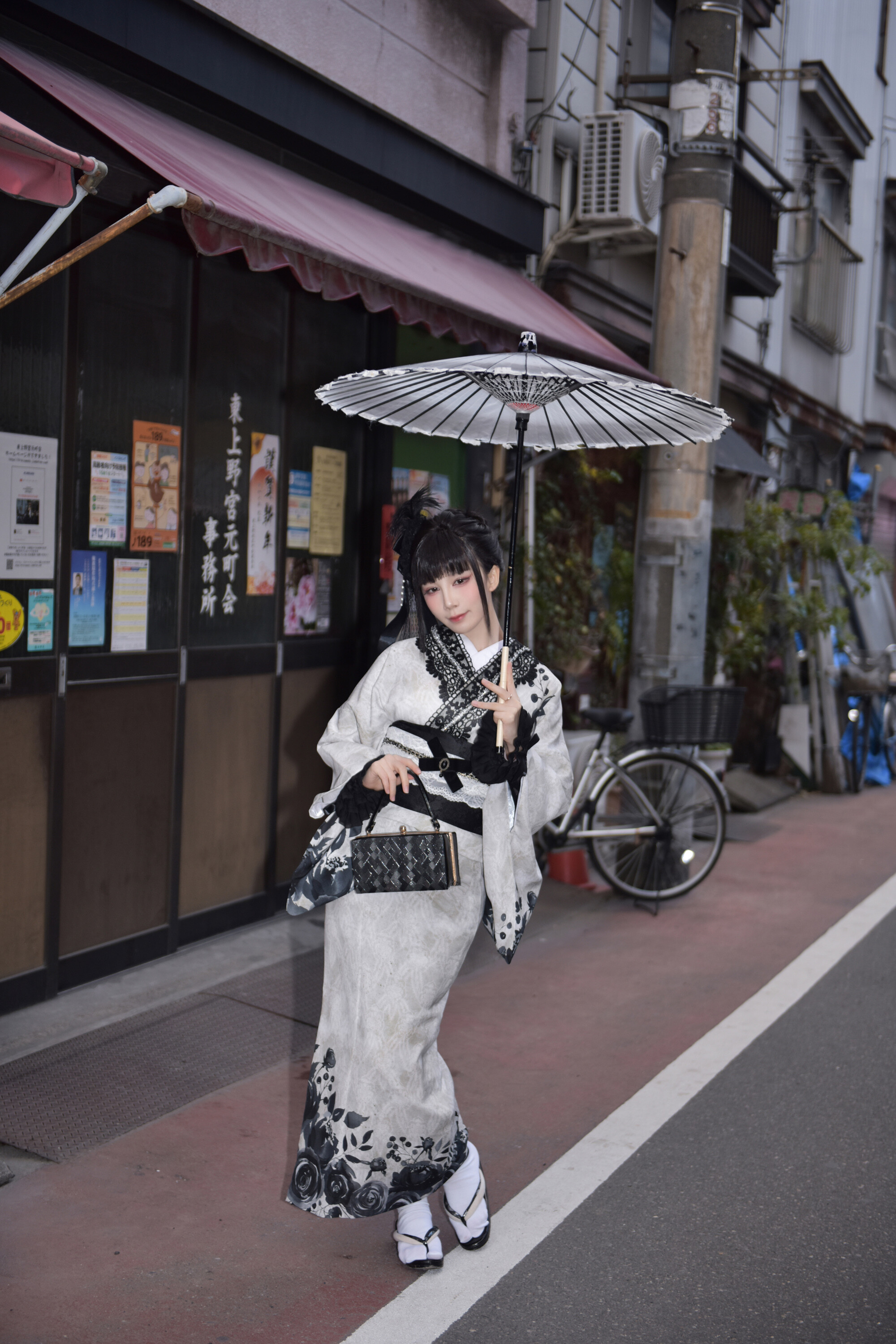 水淼aqua - Black Lace Kimono 70P