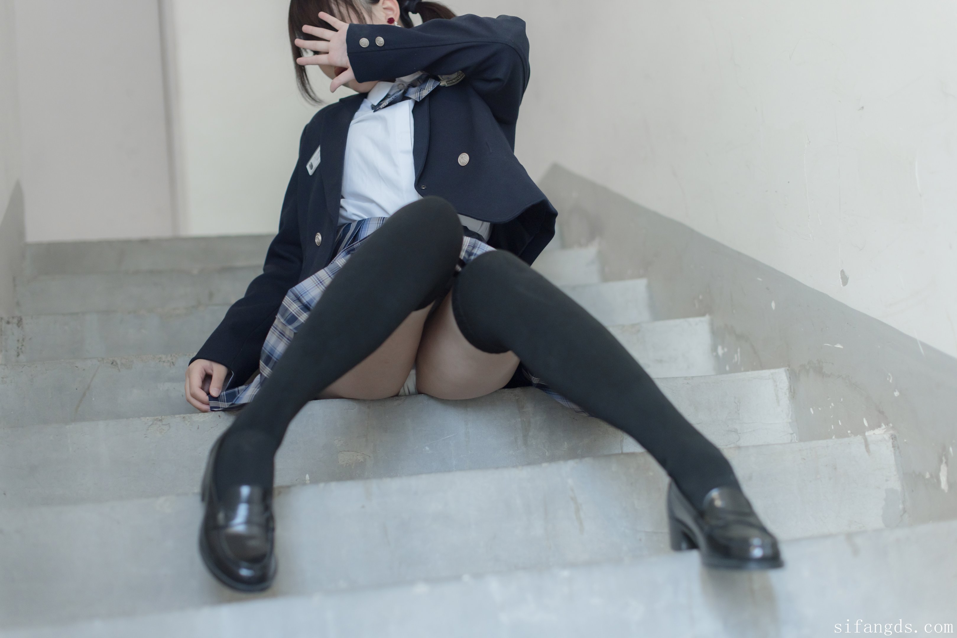 Senluo 小安 - R18定制 JK制服浴缸 Gallery