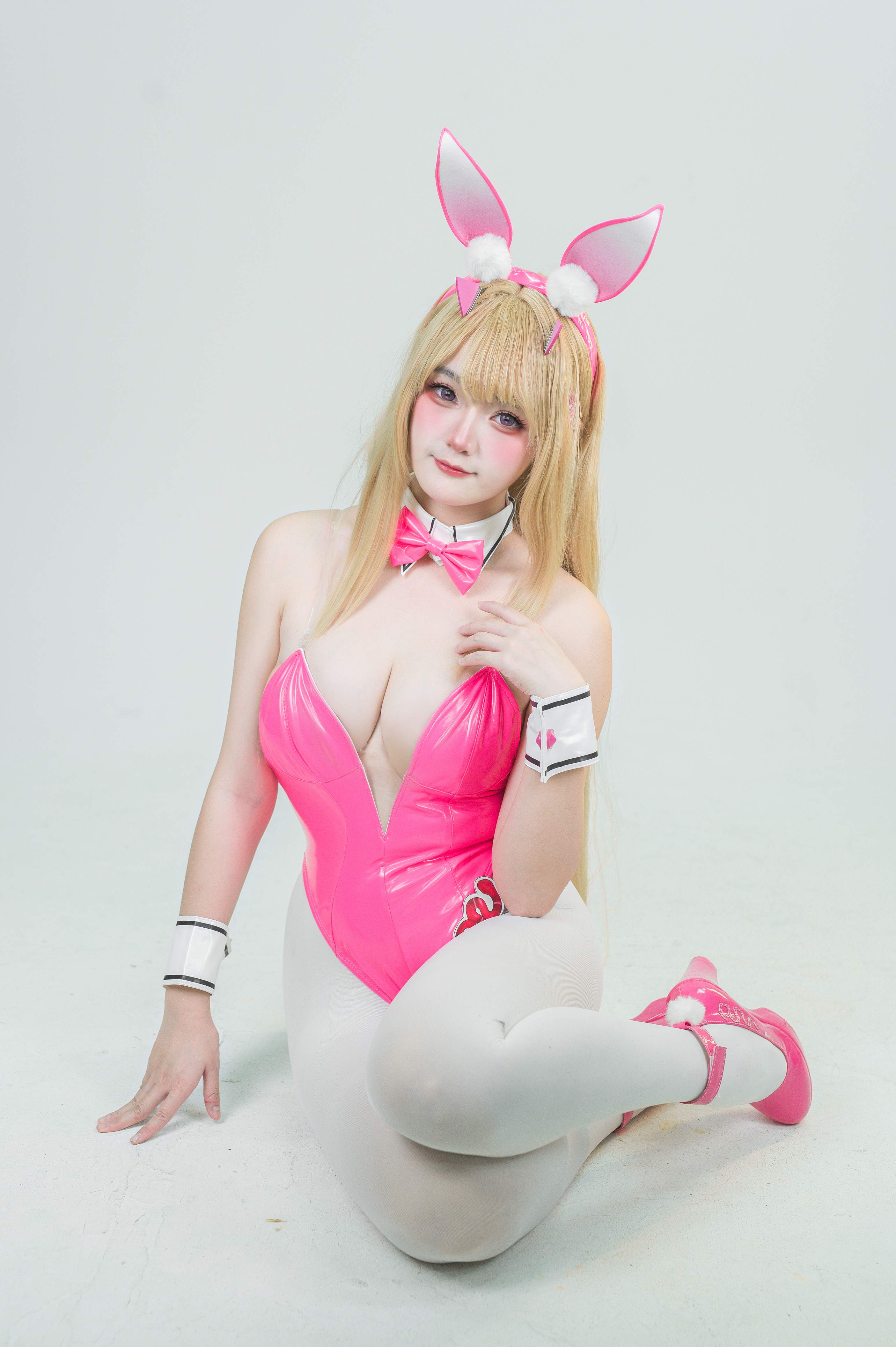 Xiaoyukiko_小鱼 - Viper Toxic Bunny 27P