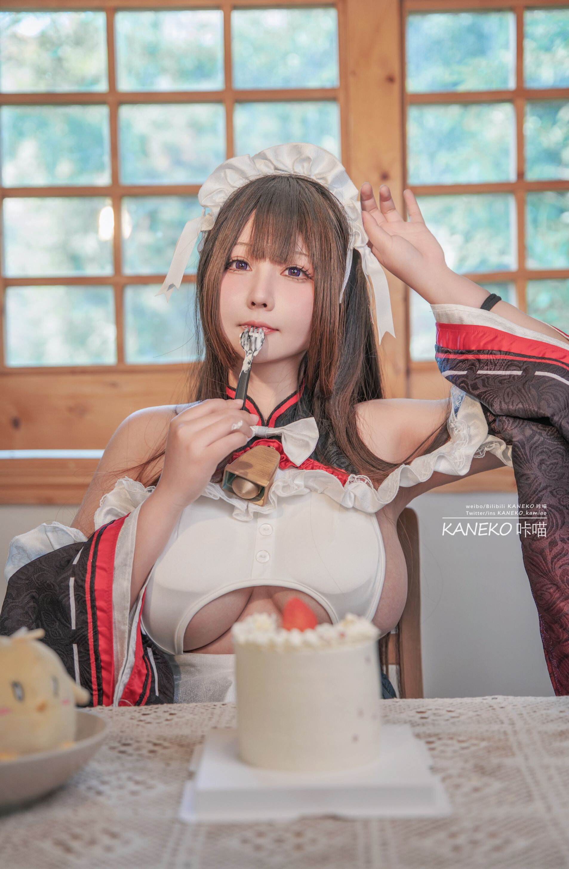 KANEKO_咔喵 - 樫野牛牛女仆 35P2V