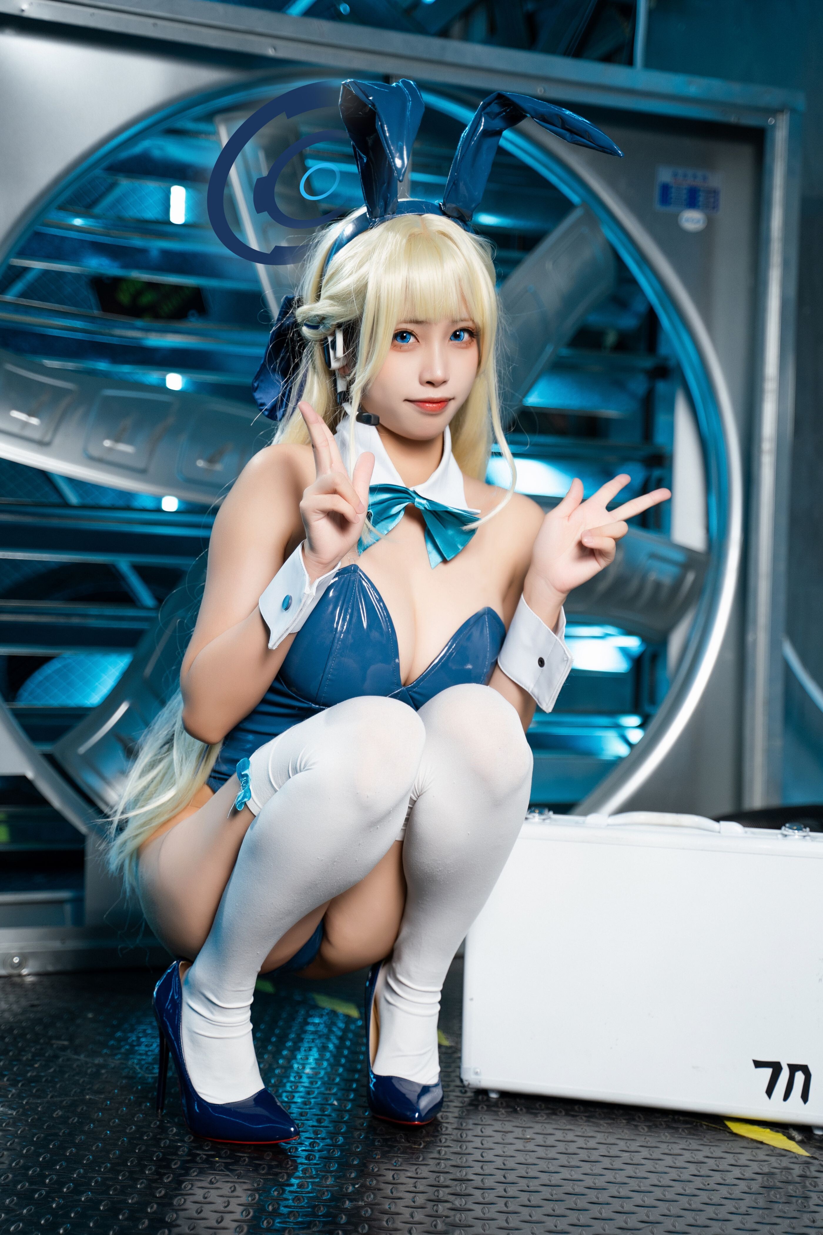 Three Unmanned Types - Flying Bird Horse Time Rabbit Girl Battle Suit