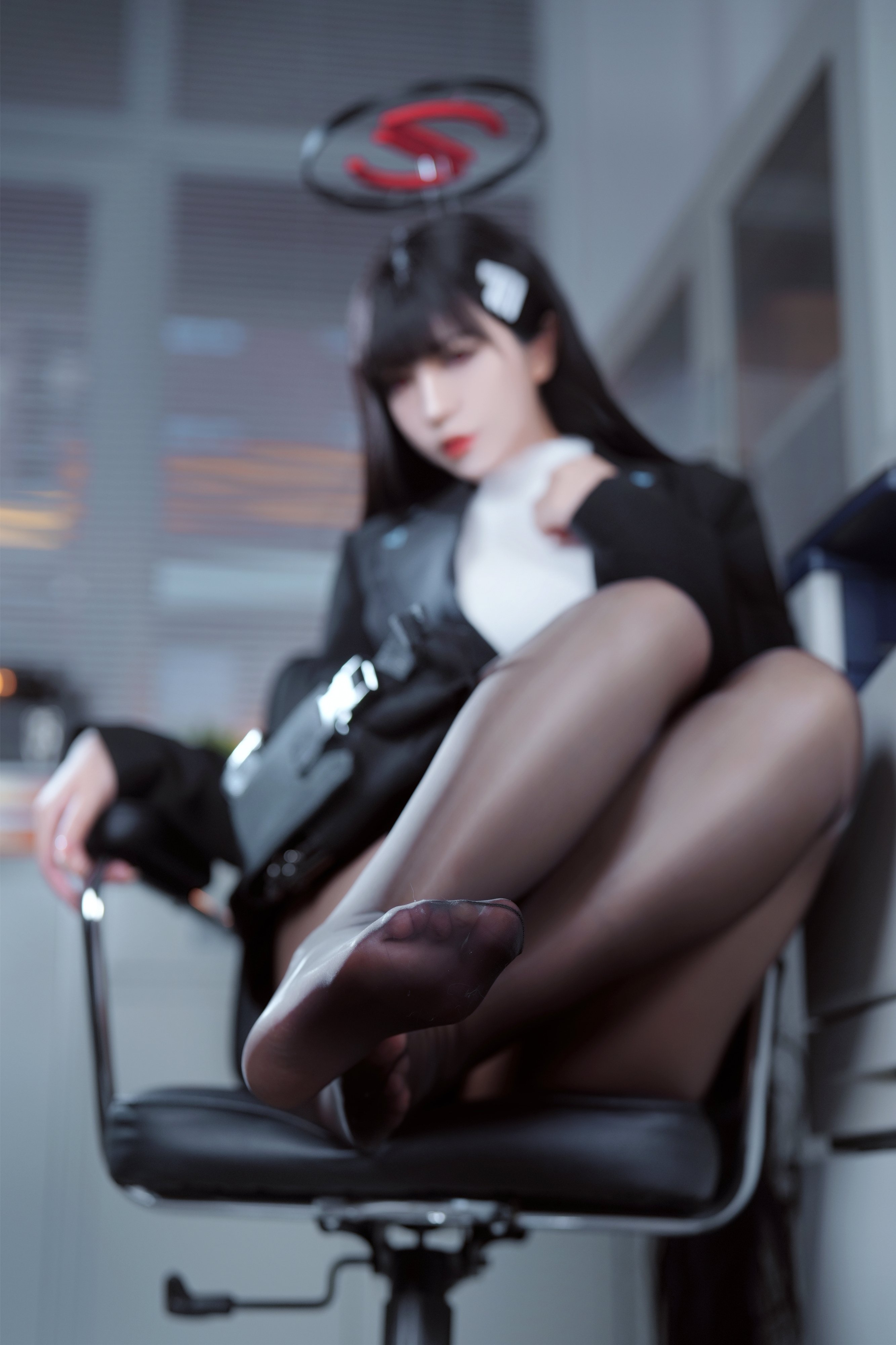 半半子 碧蓝档案调月莉音 Cosplay 60P