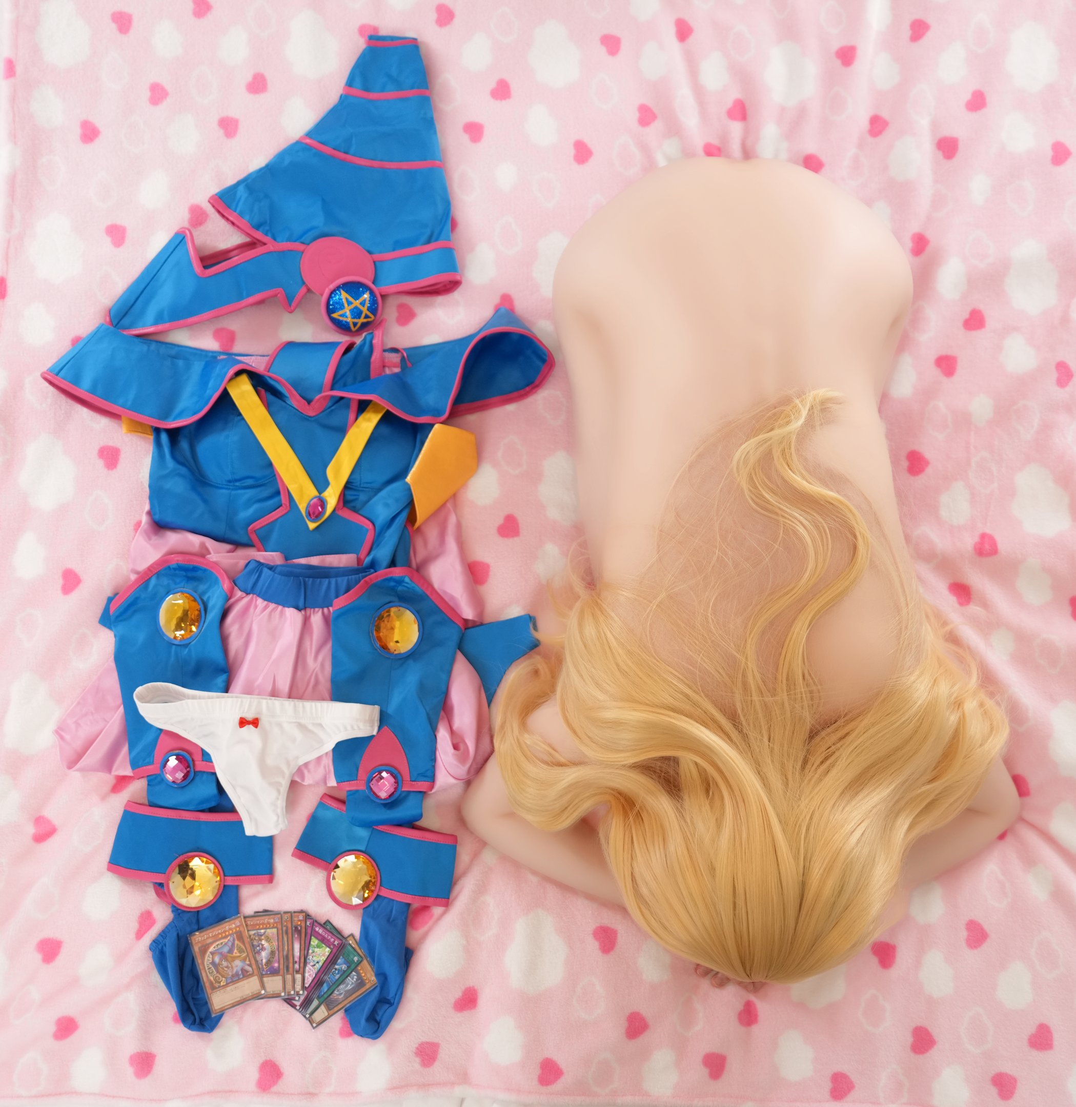 少女映画游戏王黑暗大法师 Cosplay 写真