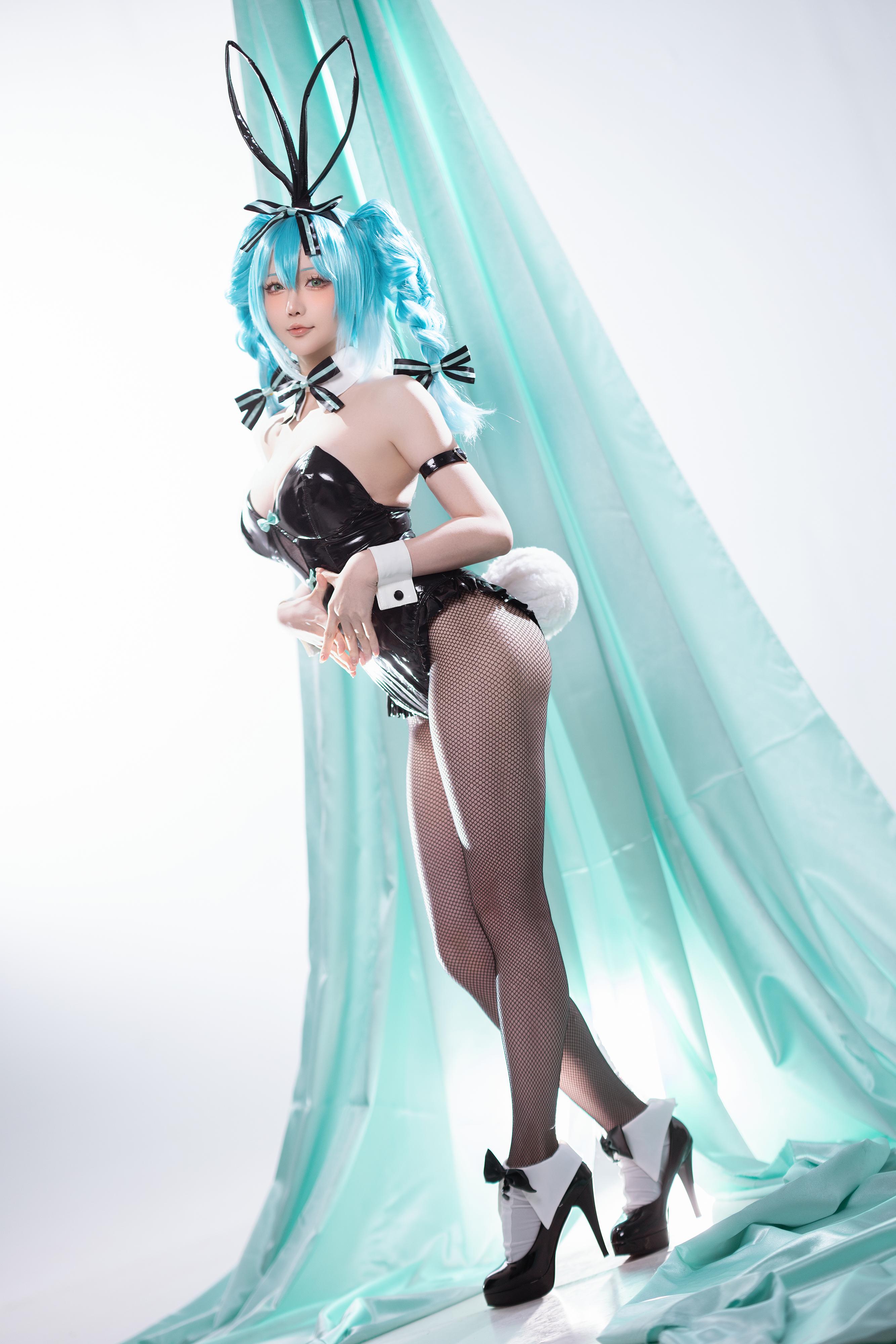 Sao Chậm Chạp - 初音未来 Thỏ Nữ Lang