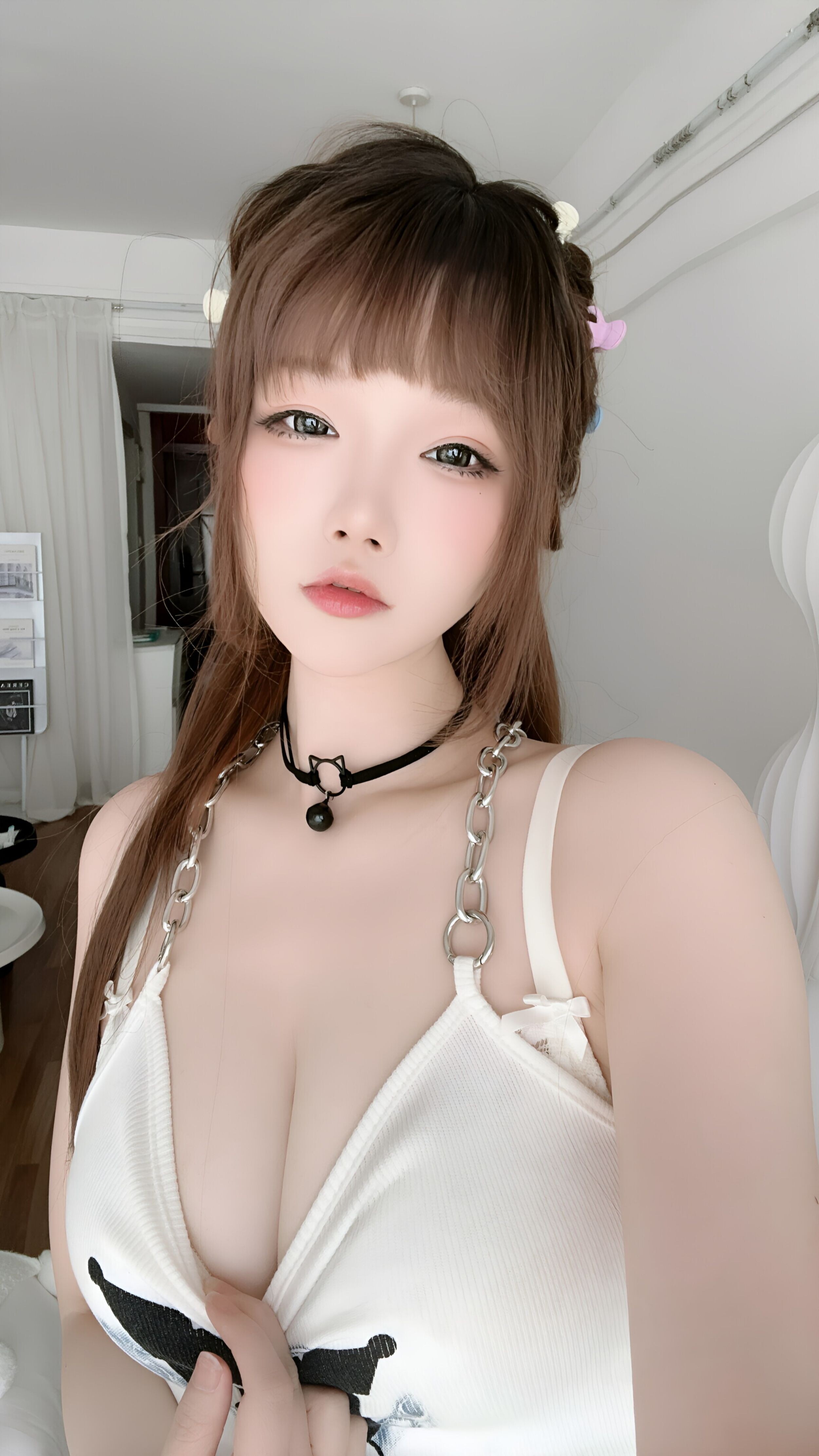 Áo thun 雪晴Astra - Quần short jeans 119P1V