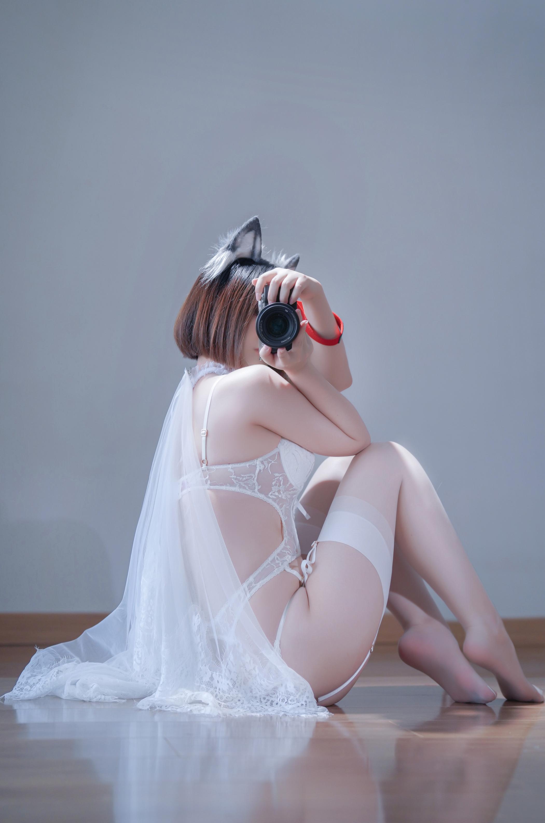 半半子 纯白花嫁 丝袜写真