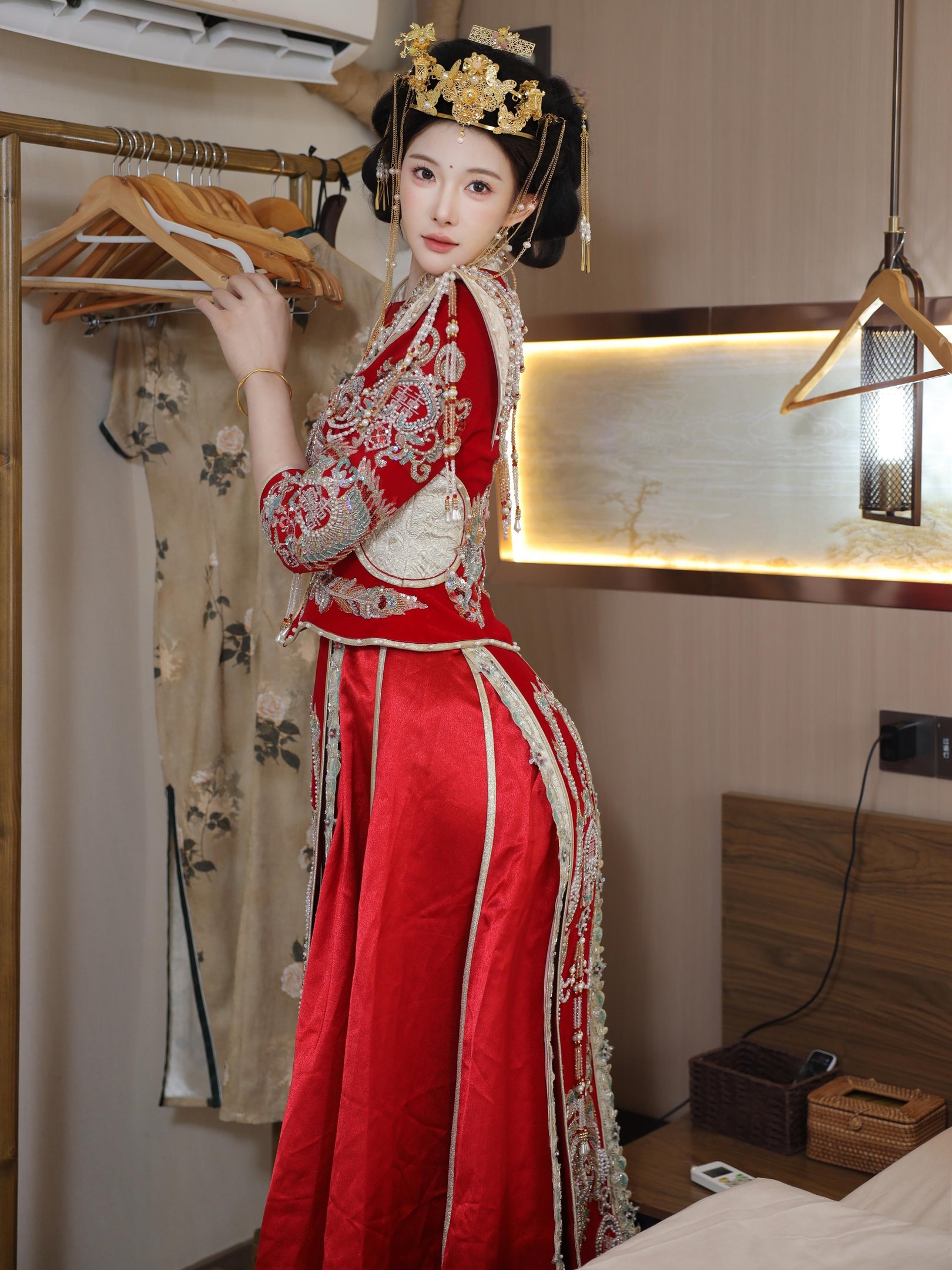 梨霜儿秀禾服写真 113P | 大尺度私房图集