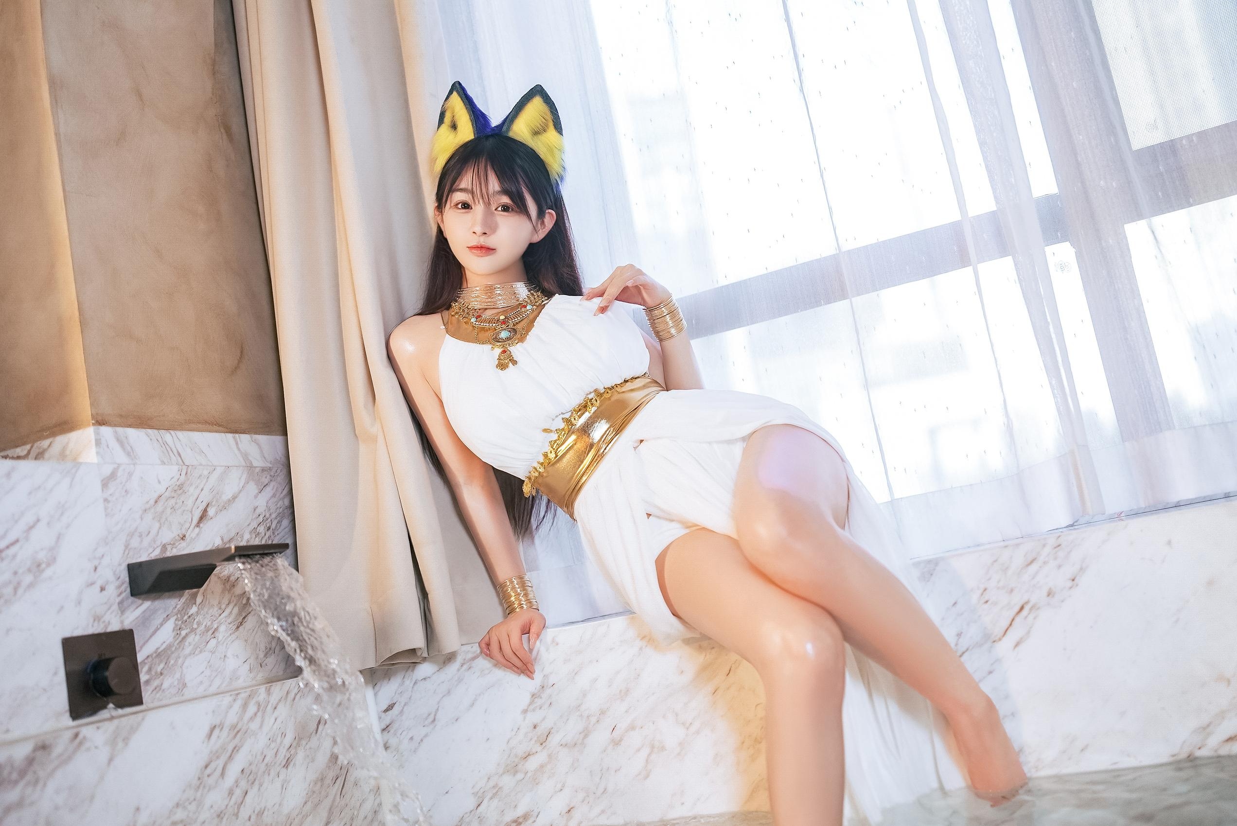 'Sakurazaki Nene - Mèo Trắng 132P'