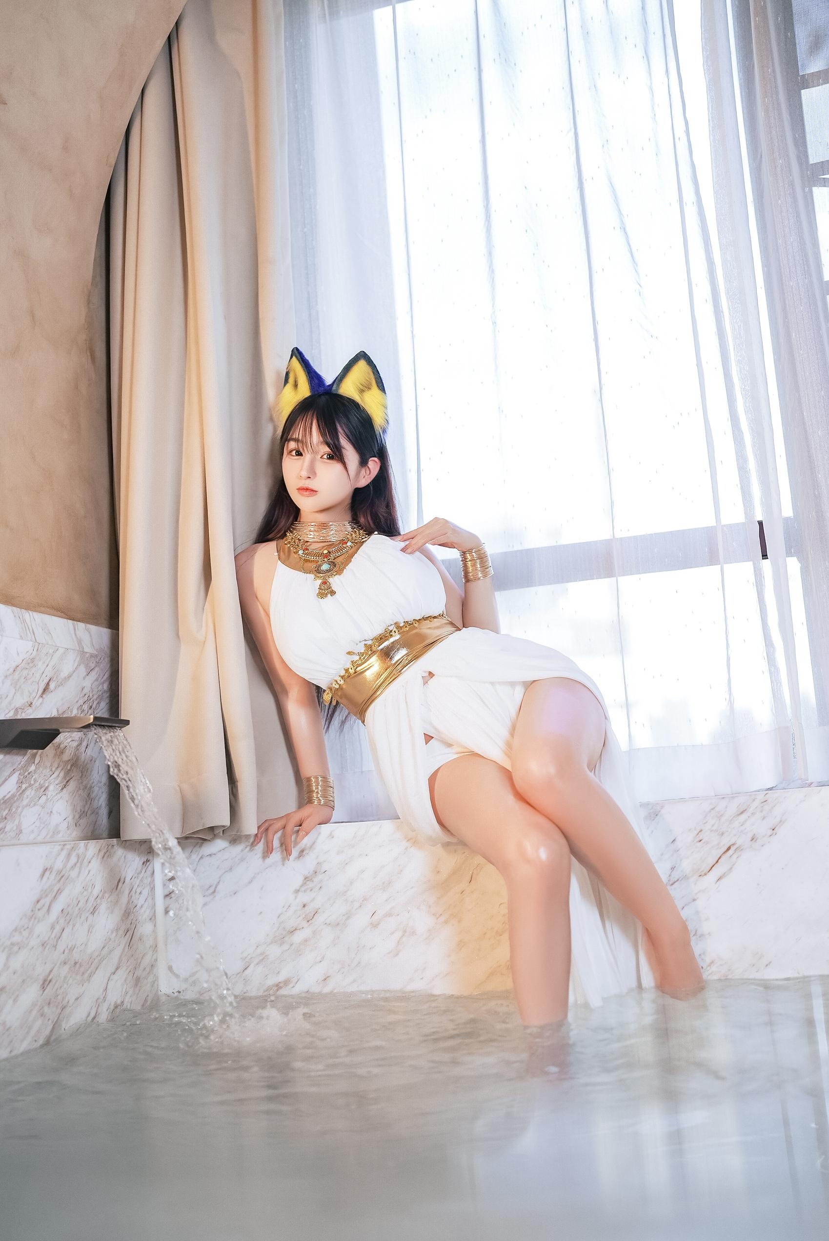 'Sakurazaki Nene - Mèo Trắng 132P'