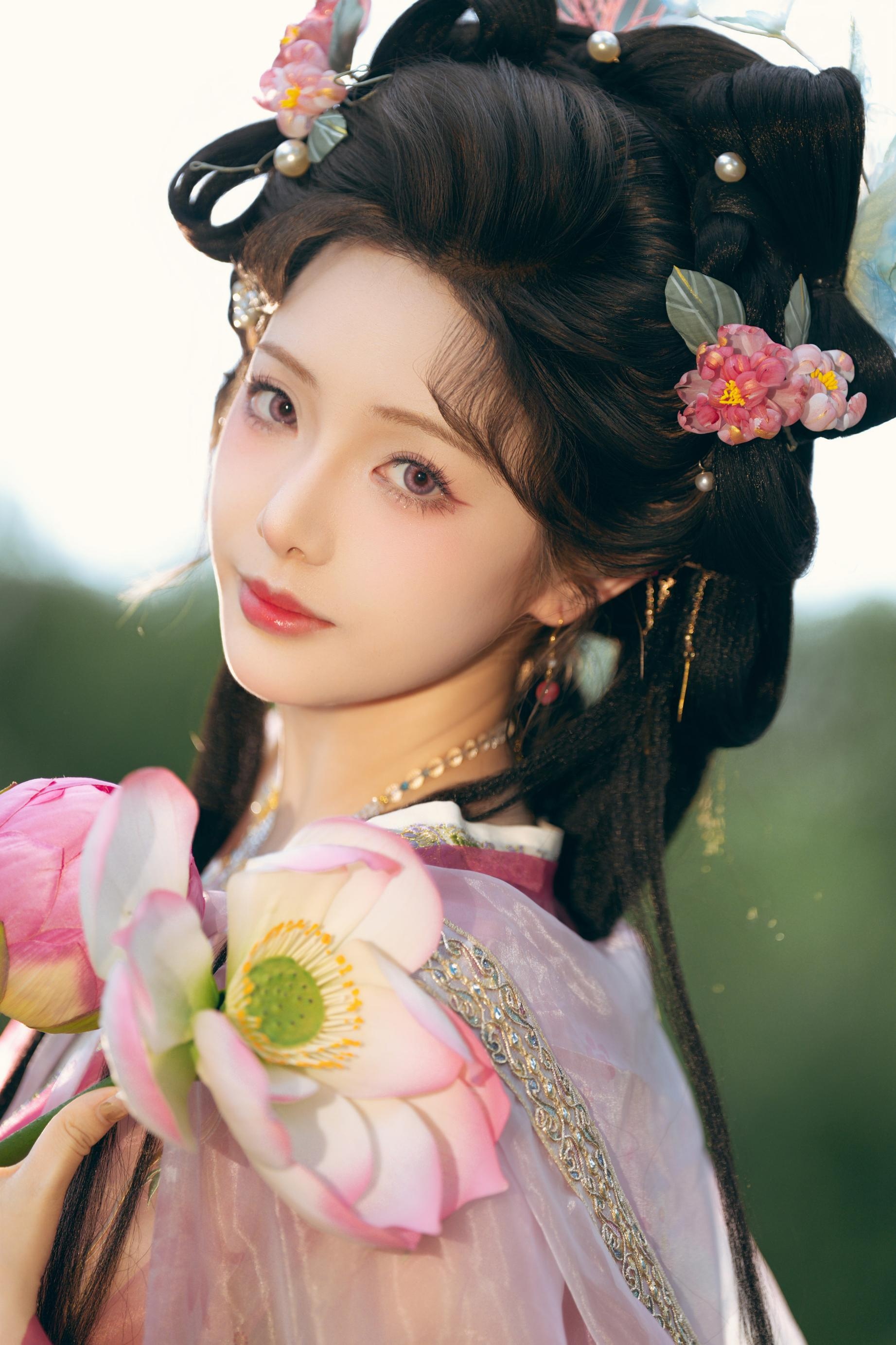 雯妹 không biết lý lẽ - Chúc bạn Trung Thu vui vẻ