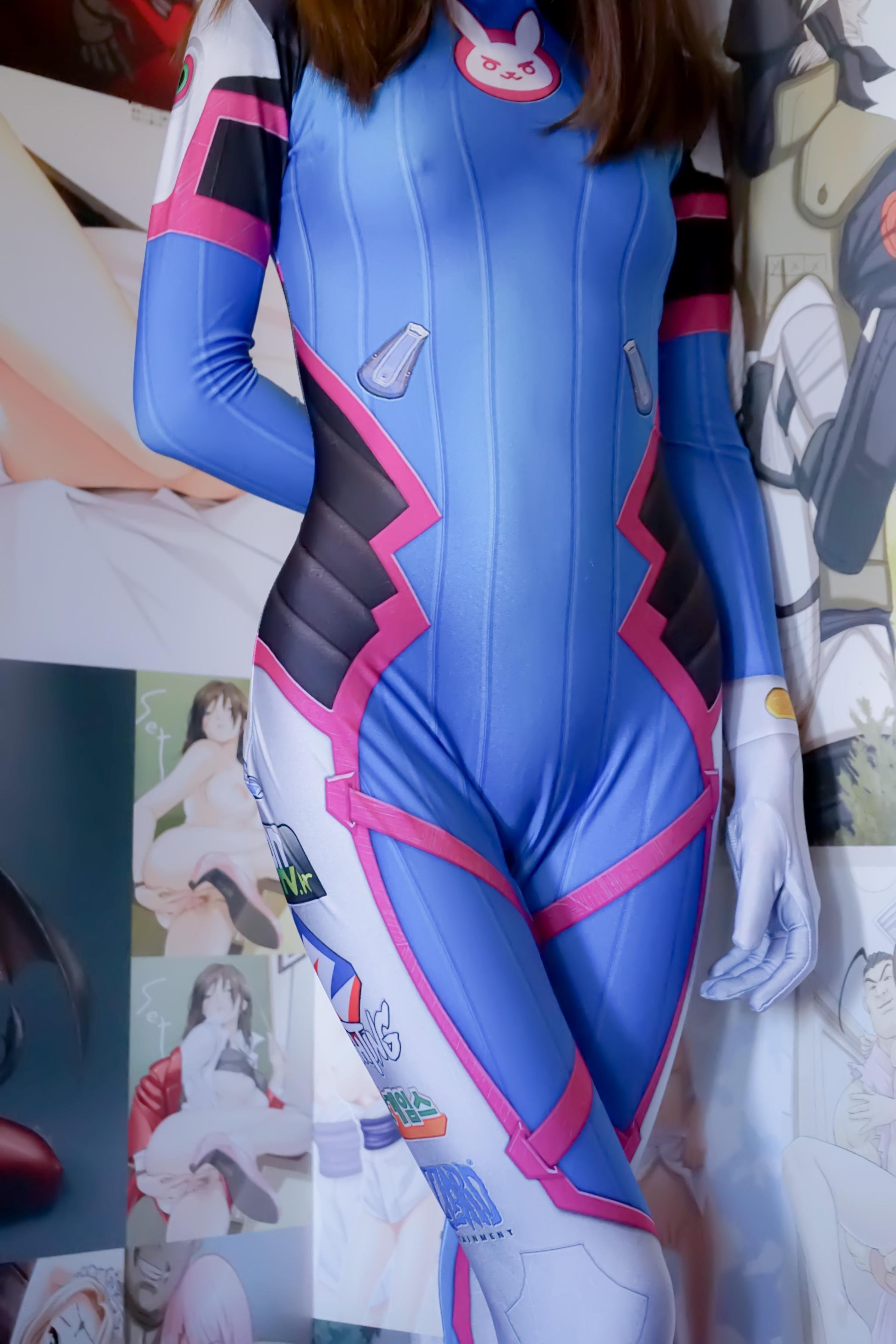 Girl Movie: D.VA Combat Suit 83P