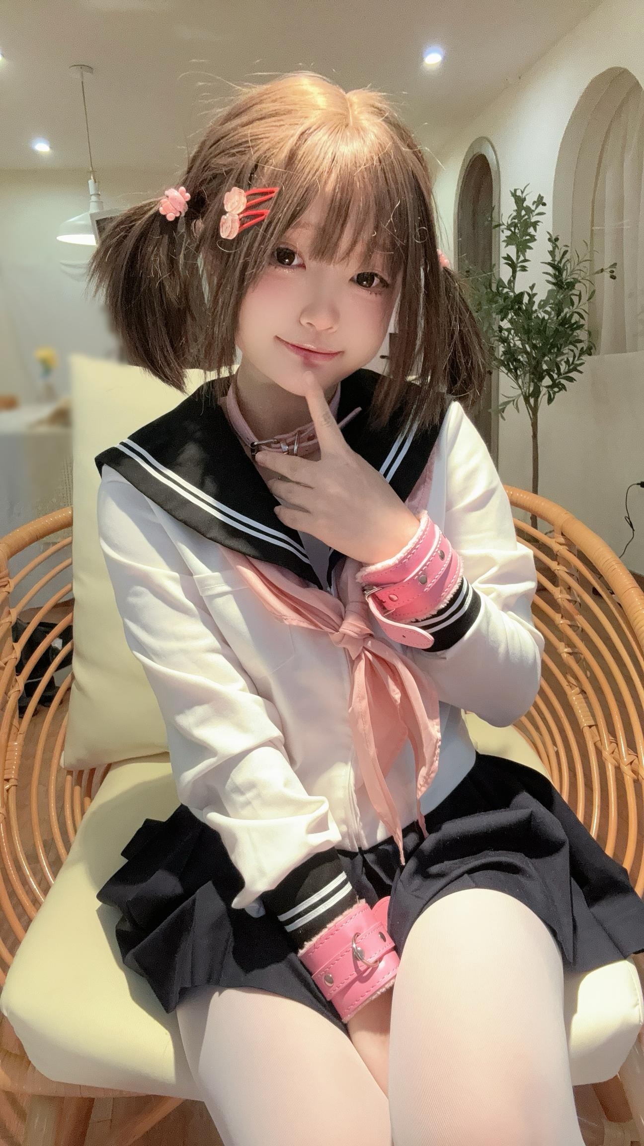 Bộ ảnh Kanzawa Eiri Just Trap Me Like This 66P2V