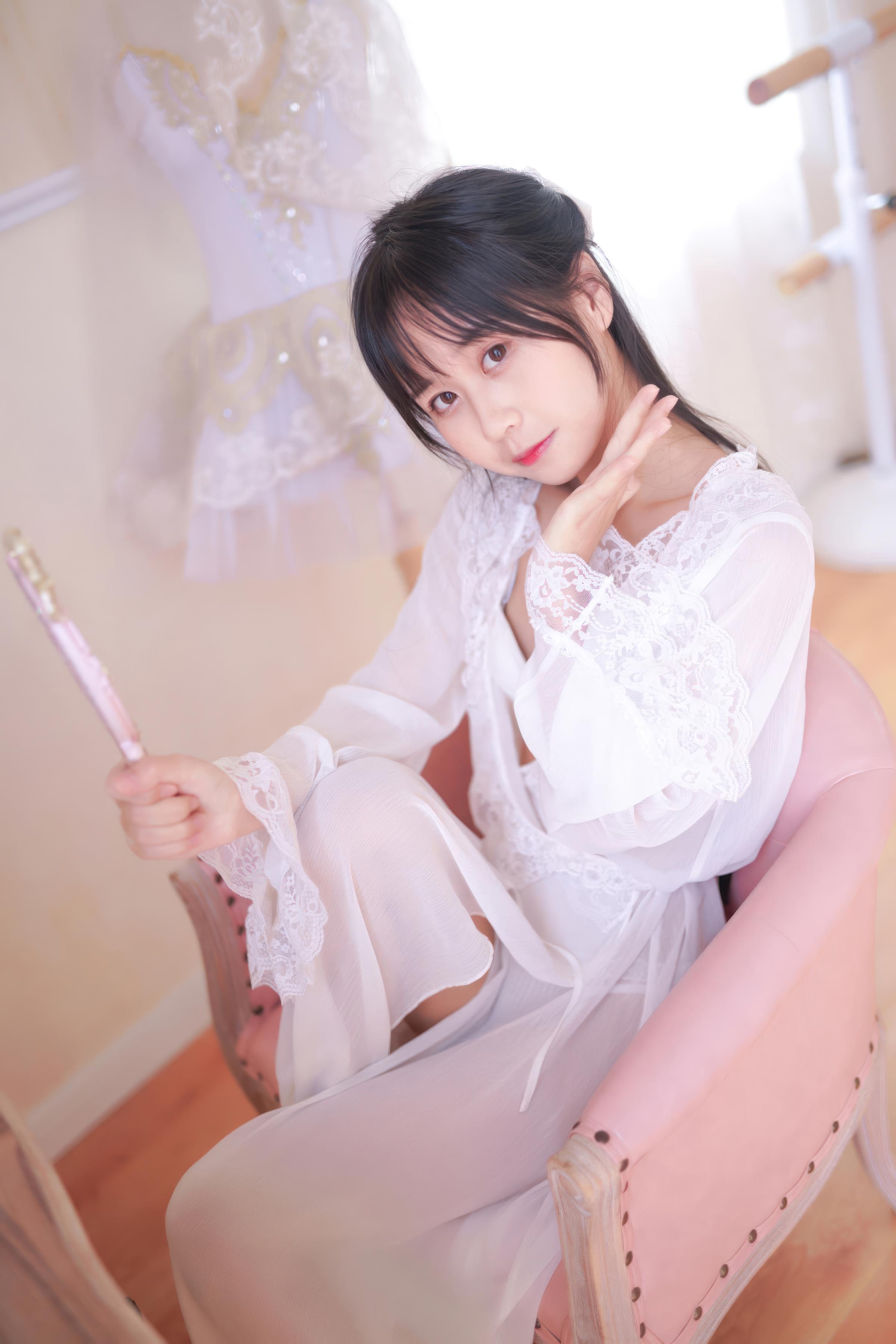萌芽儿o0 - 白茶清欢 22P