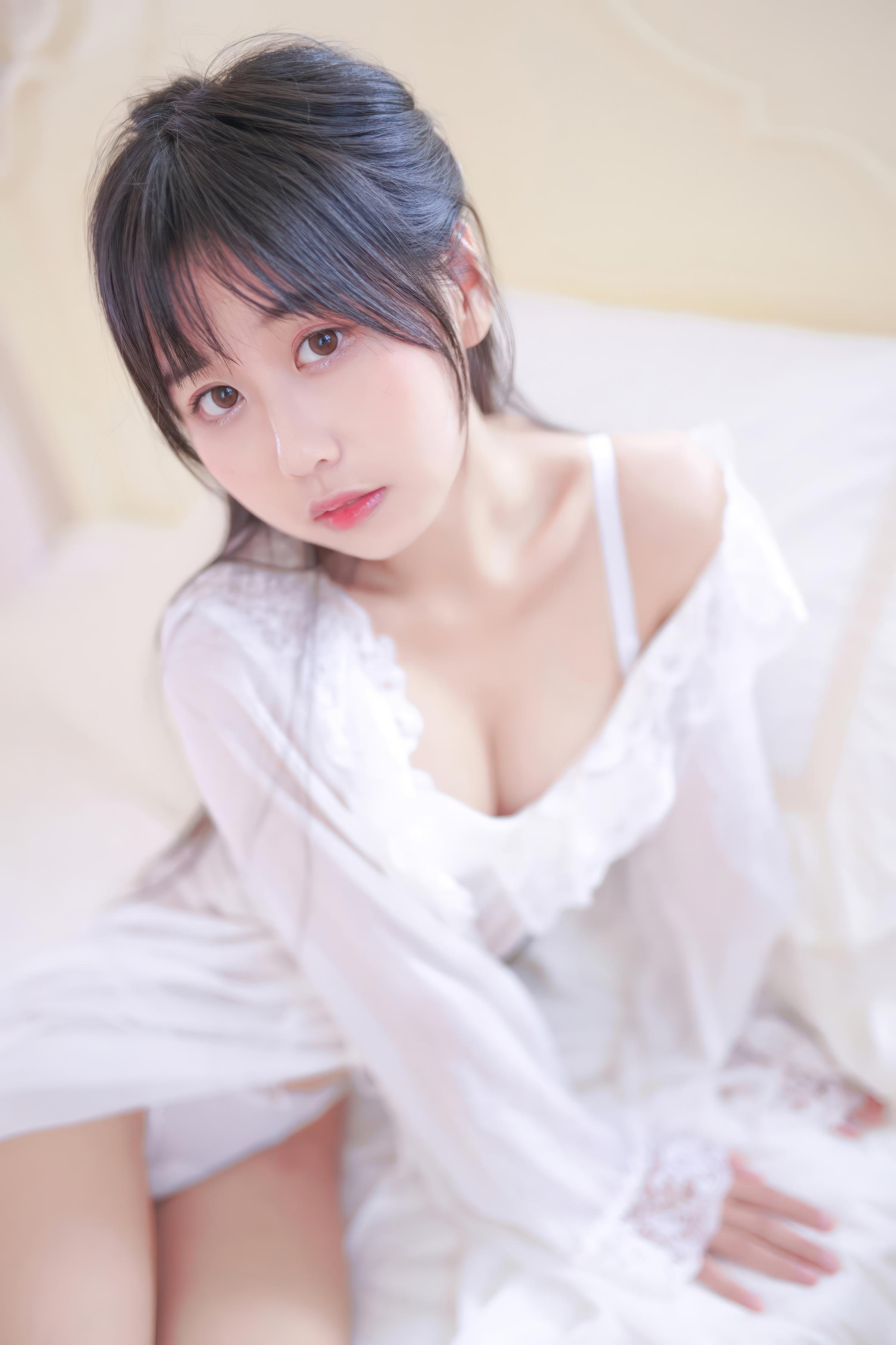 萌芽儿o0 - 白茶清欢 22P