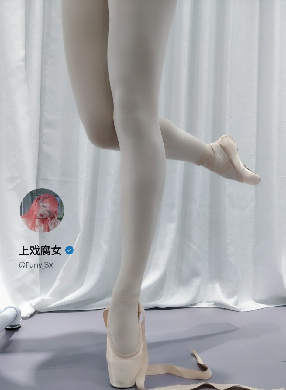 上戏腐女 - Nữ Thần Cấp Độ Nghiện Tình Dục Chuyên Ngành Nhảy 88P30V
