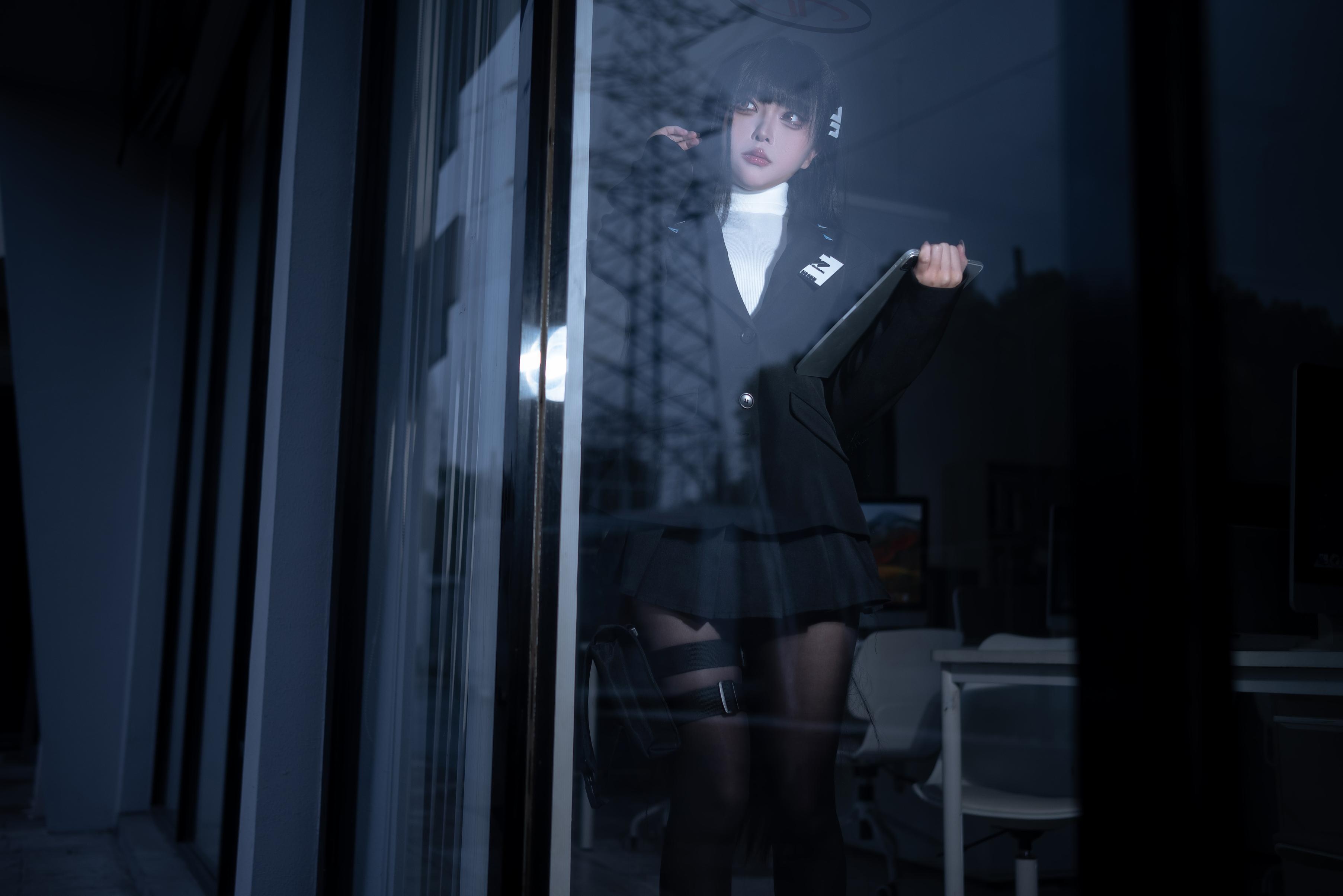 '[cosplay] Vectory Fish - Cosplay Tinh Tế của Yueli Yin: Thỏ Nữ Quyến Rũ Thực Tế, Tóc Đen, Ngực Khủng, Tất Đen Mở Đường, Cám Dỗ Tột Độ 36P'