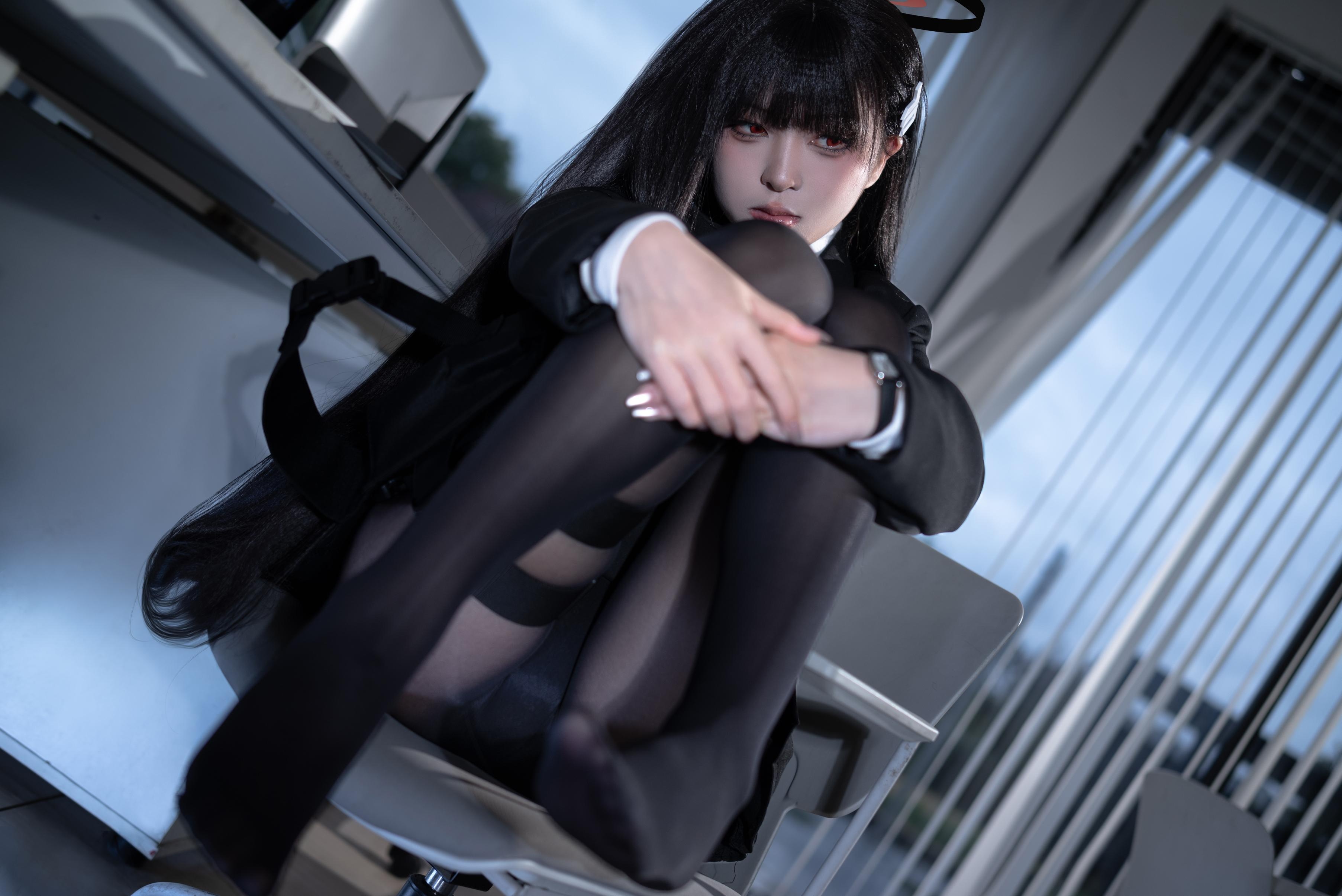 '[cosplay] Vectory Fish - Cosplay Tinh Tế của Yueli Yin: Thỏ Nữ Quyến Rũ Thực Tế, Tóc Đen, Ngực Khủng, Tất Đen Mở Đường, Cám Dỗ Tột Độ 36P'