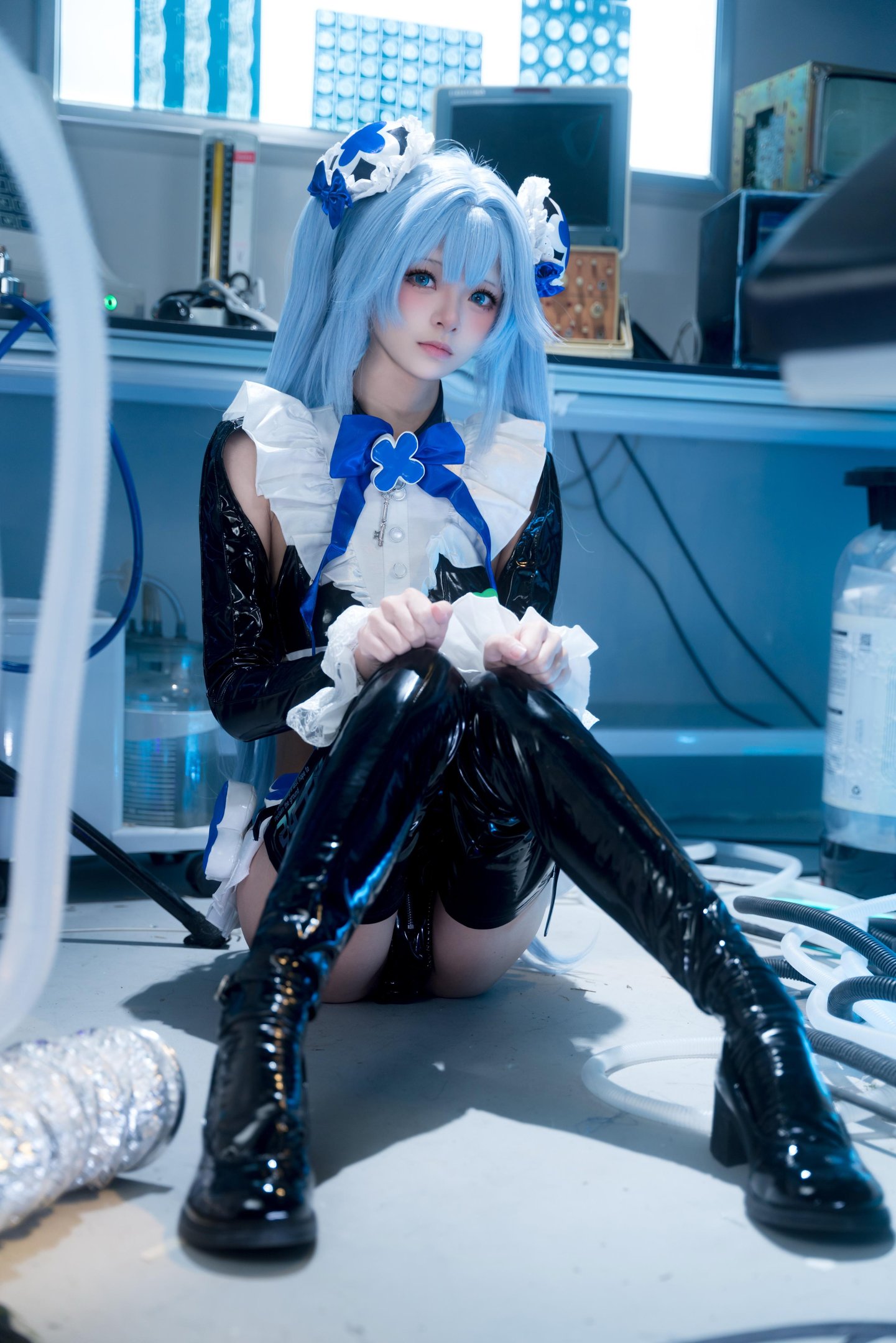 '[cosplay] 九柒喵 - 汉赛尔: Tái Hiện Chủ Đề Cổ Tích Thực Tế Với Trang Phục Âu Châu Và Màu Sắc Cổ Điển, Tạo Hình Thiếu Niên Và Không Gian Câu Chuyện - Bộ Ảnh Tình Huống'