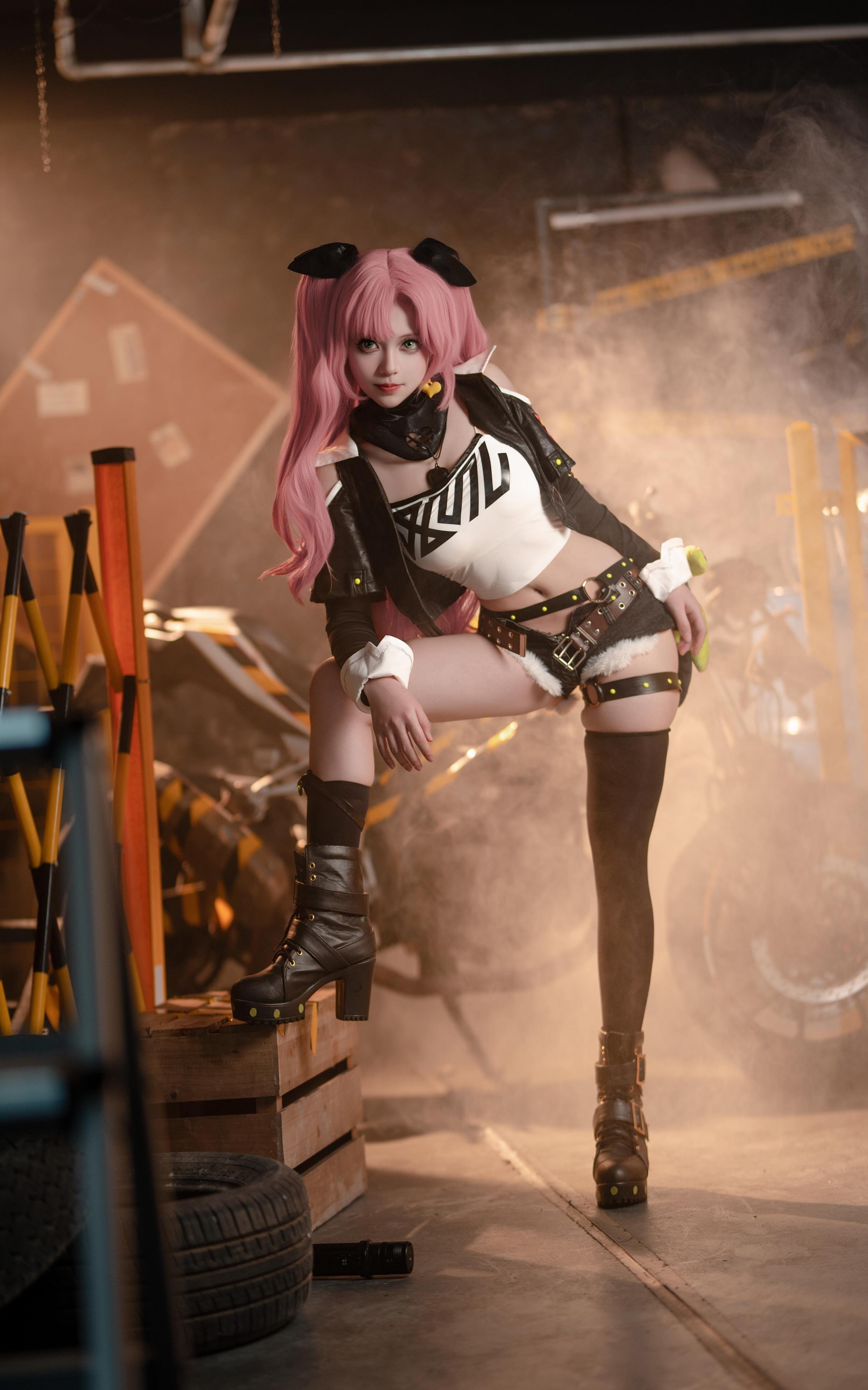 '[cosplay] Bangni邦尼 - [真人写实] cos Ni cô·罗宾: Nữ khảo cổ chân dài, áo sơ mi rách, ngực khủng ướt át, không chỉnh sửa 77P'